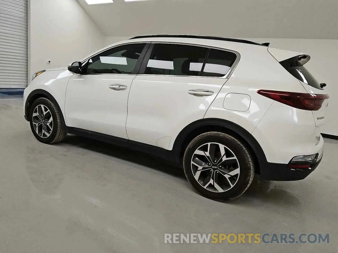 2 fotografías del automóvil dañado KNDPN3AC8L7641774 KIA SPORTAGE 2020