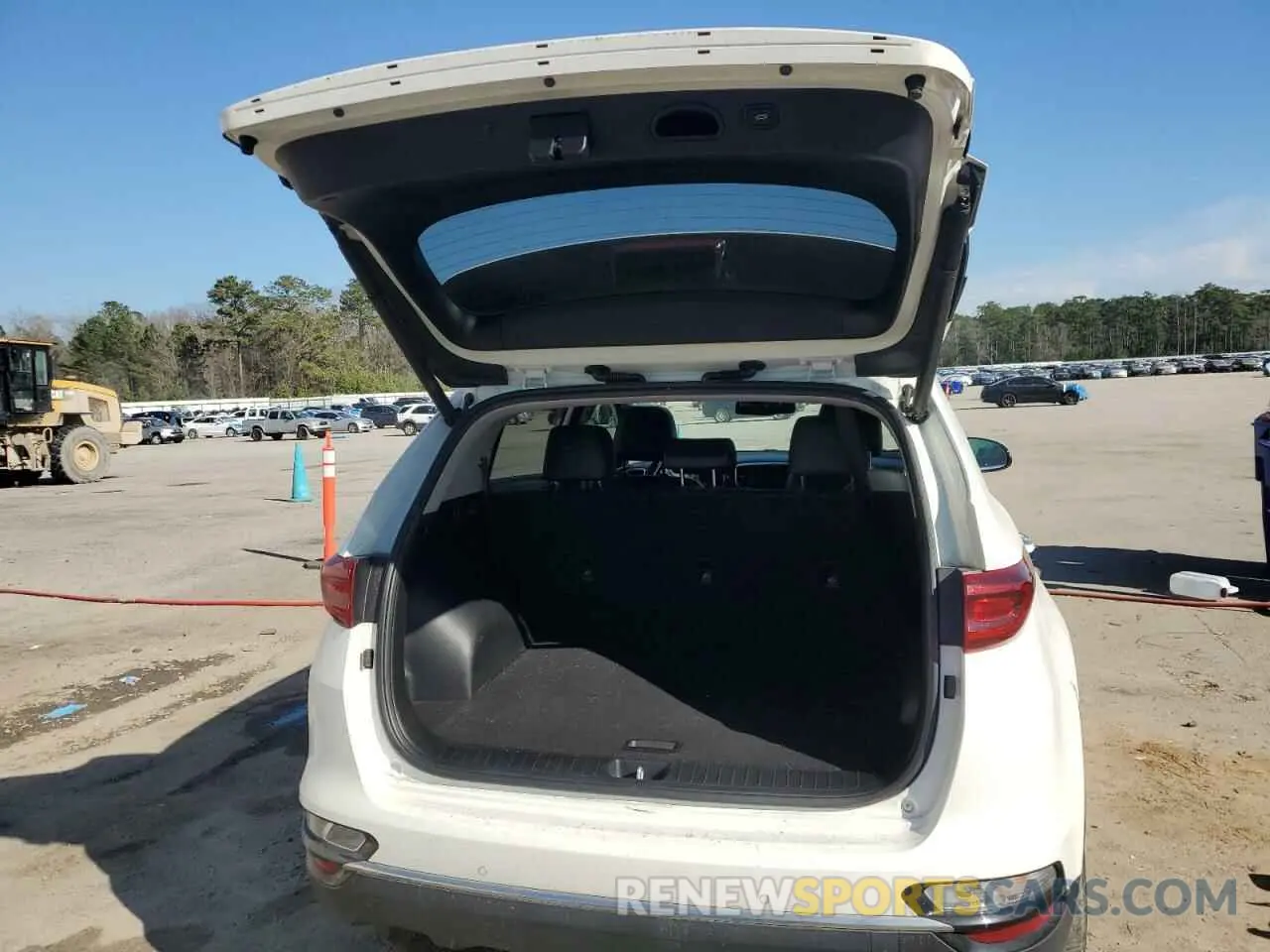 6 fotografías del automóvil dañado KNDPN3AC9L7822575 KIA SPORTAGE 2020
