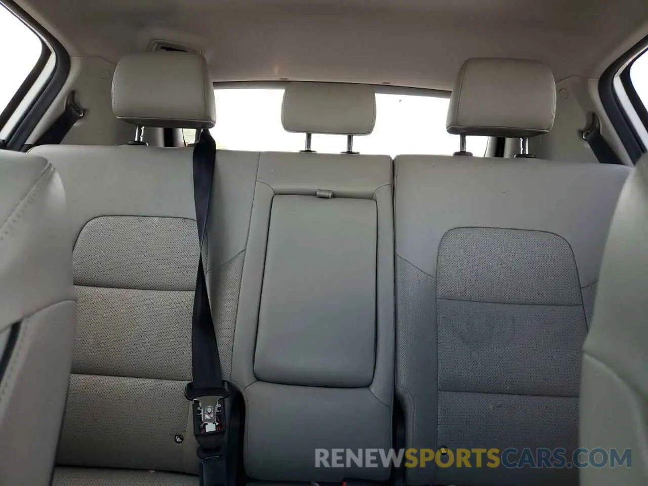 10 fotografías del automóvil dañado KNDPNCAC0L7805972 KIA SPORTAGE 2020