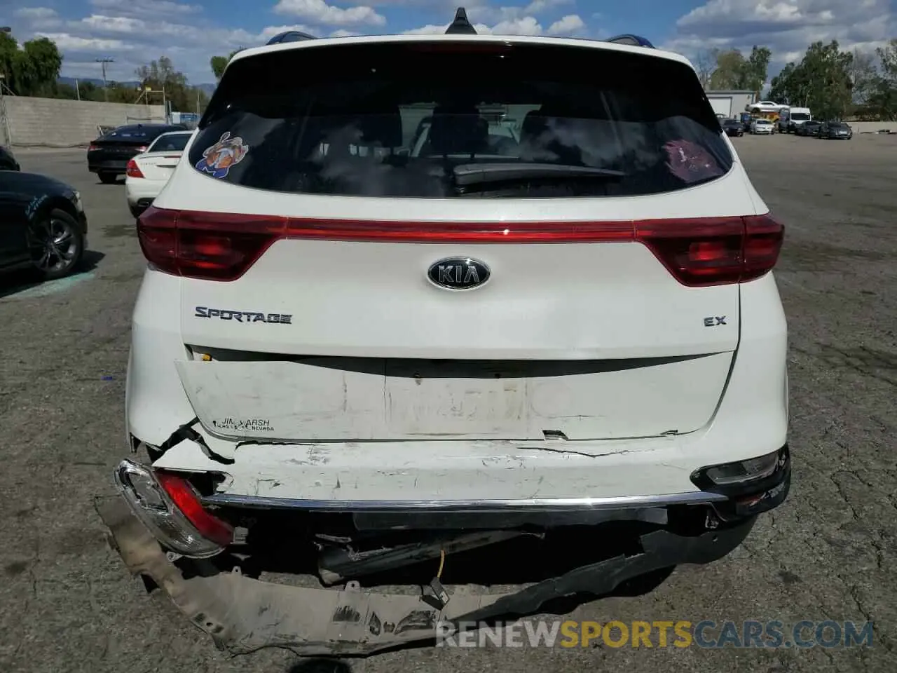 6 fotografías del automóvil dañado KNDPNCAC0L7805972 KIA SPORTAGE 2020