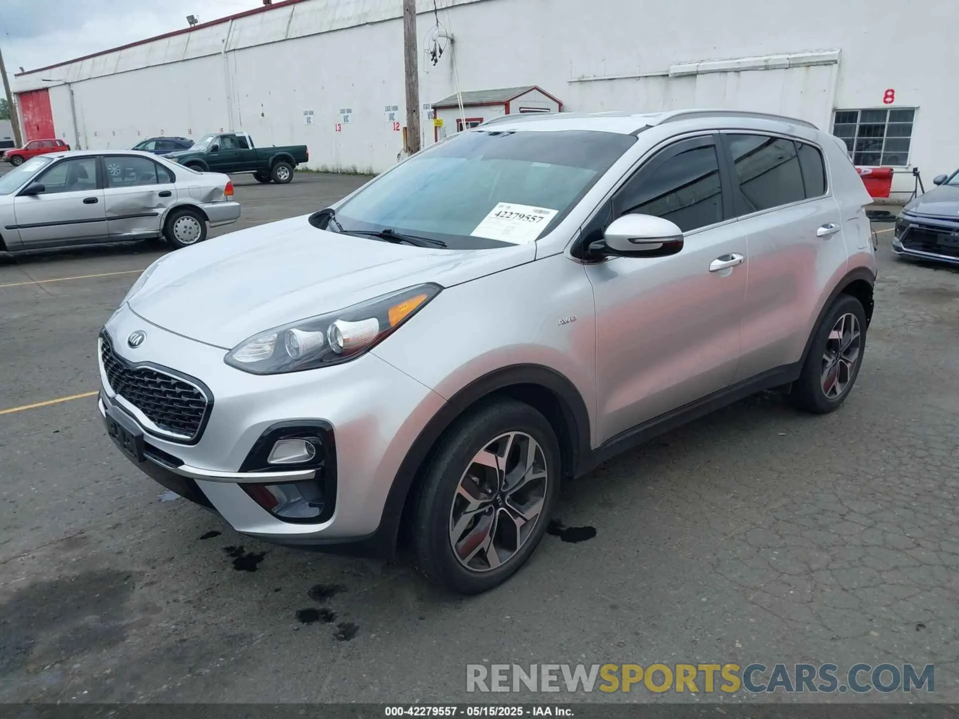 2 fotografías del automóvil dañado KNDPNCAC3L7698979 KIA SPORTAGE 2020