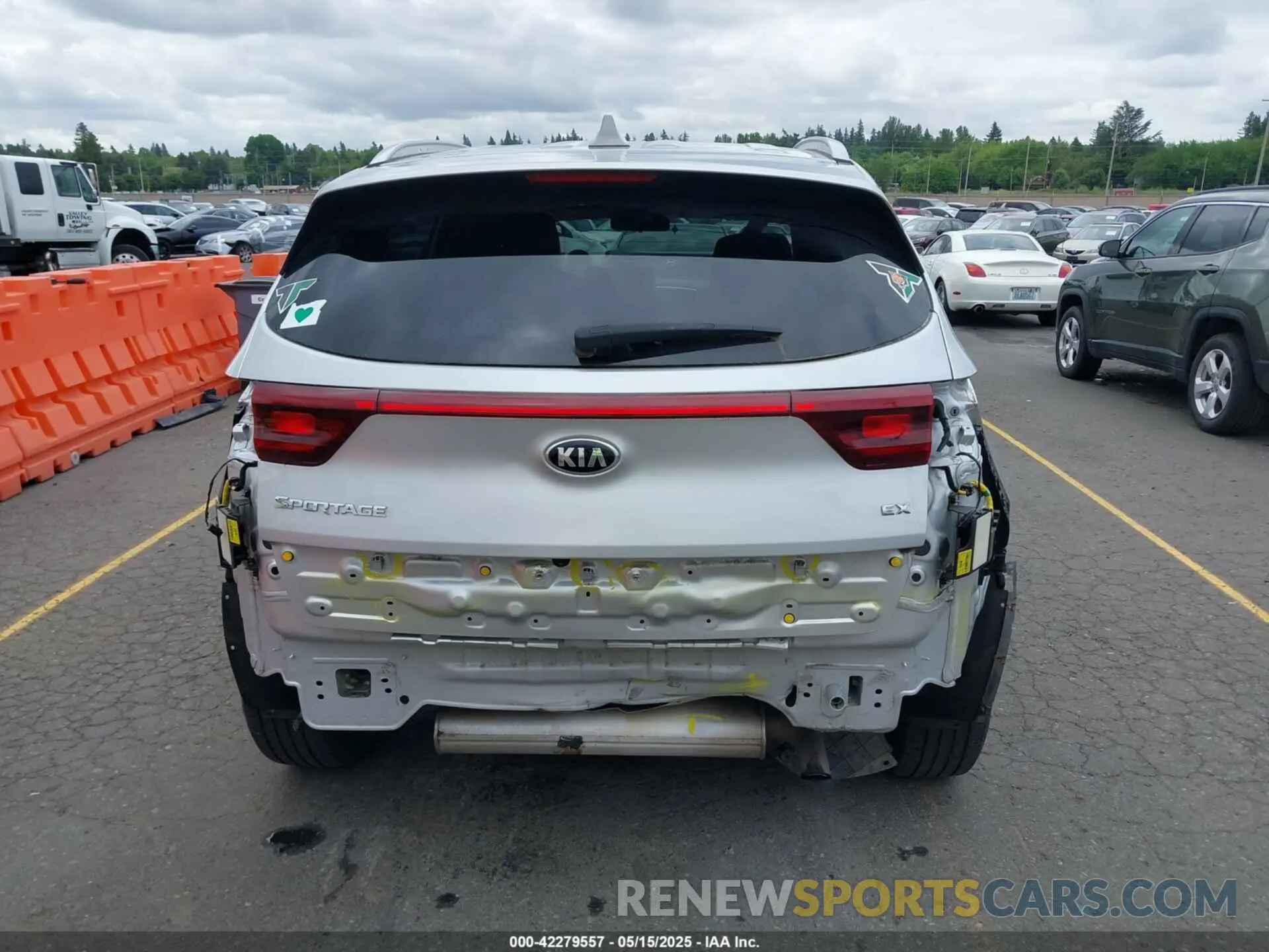 6 fotografías del automóvil dañado KNDPNCAC3L7698979 KIA SPORTAGE 2020