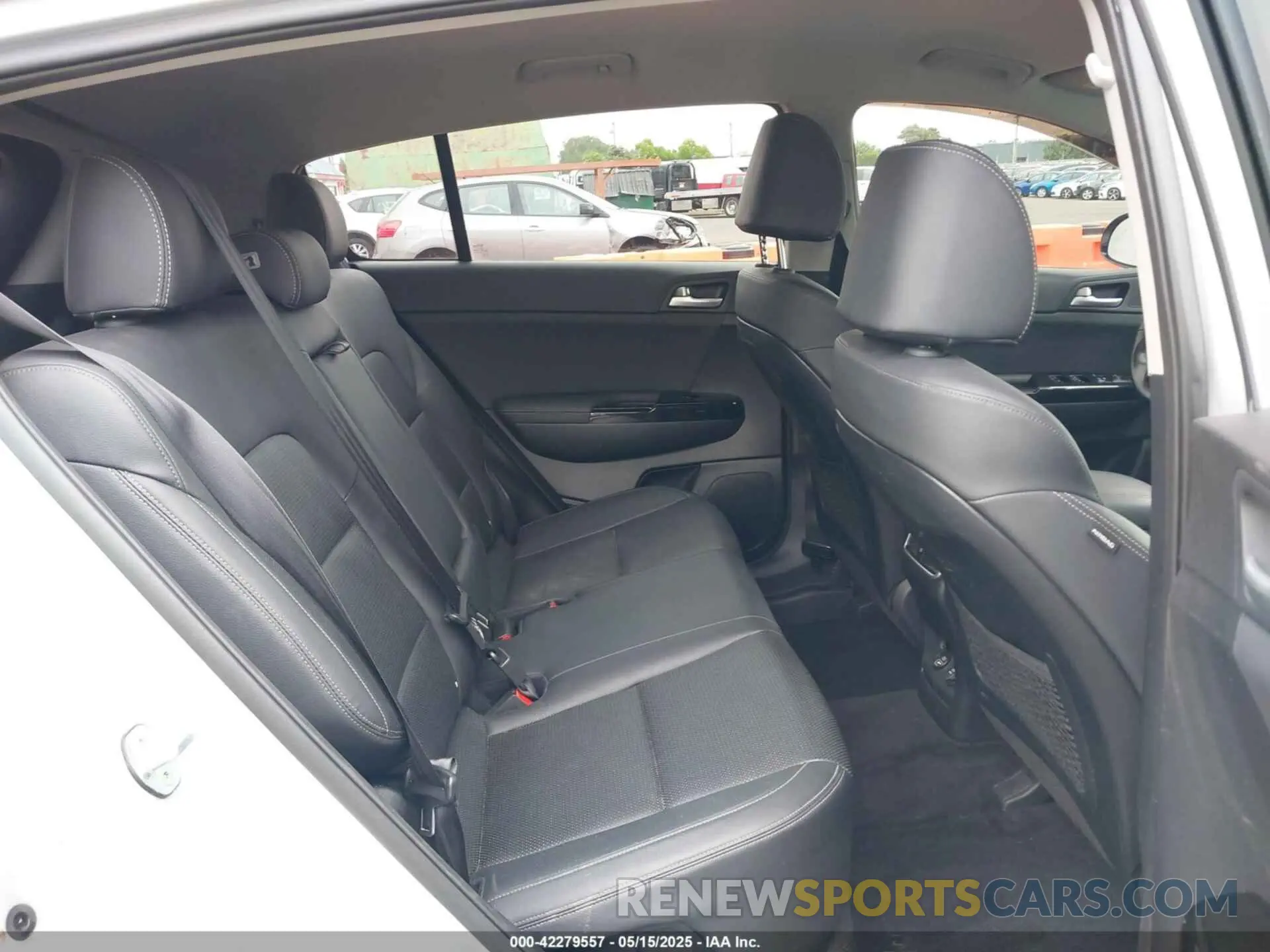 8 fotografías del automóvil dañado KNDPNCAC3L7698979 KIA SPORTAGE 2020