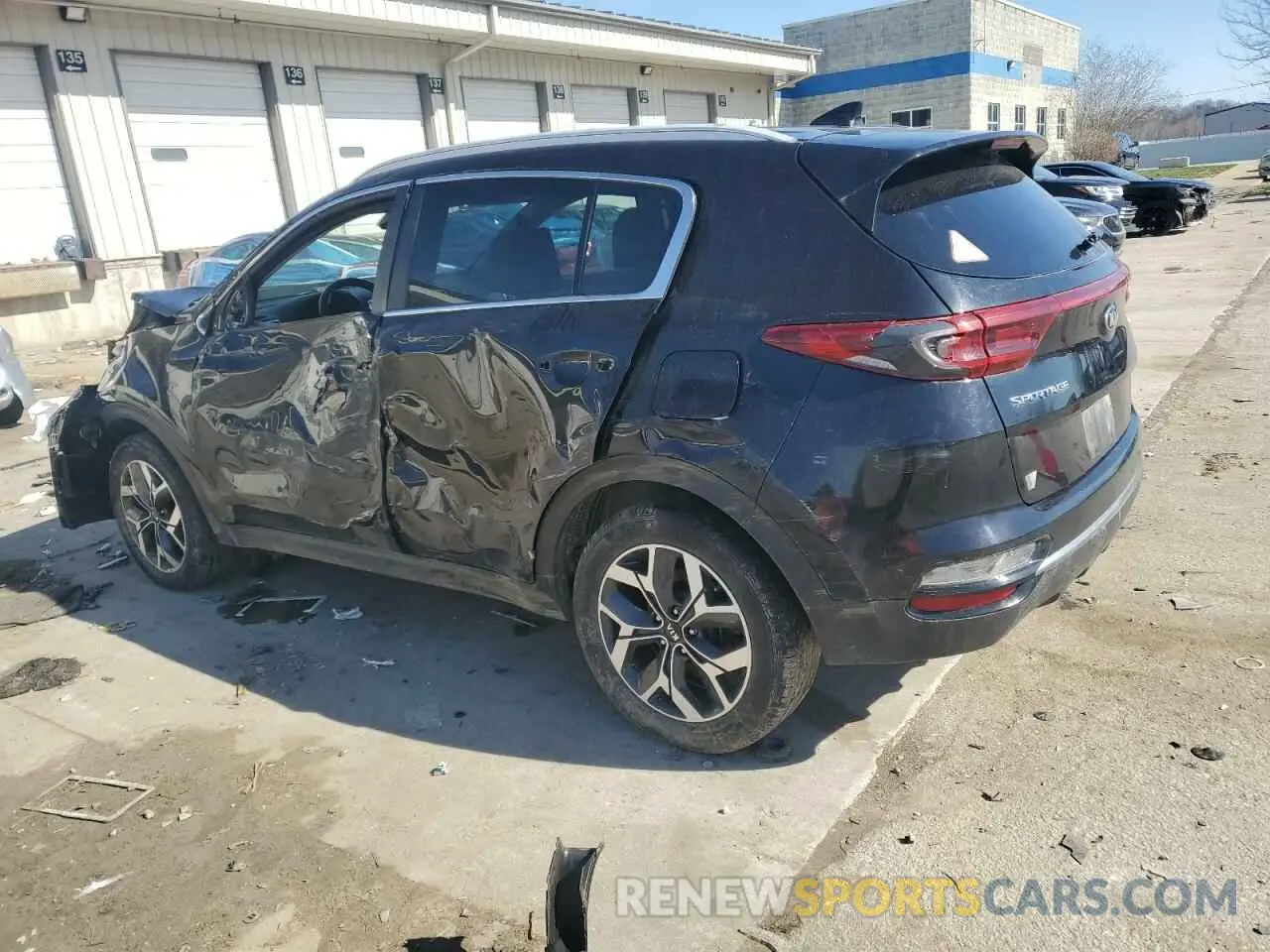 2 fotografías del automóvil dañado KNDPNCAC3L7726392 KIA SPORTAGE 2020