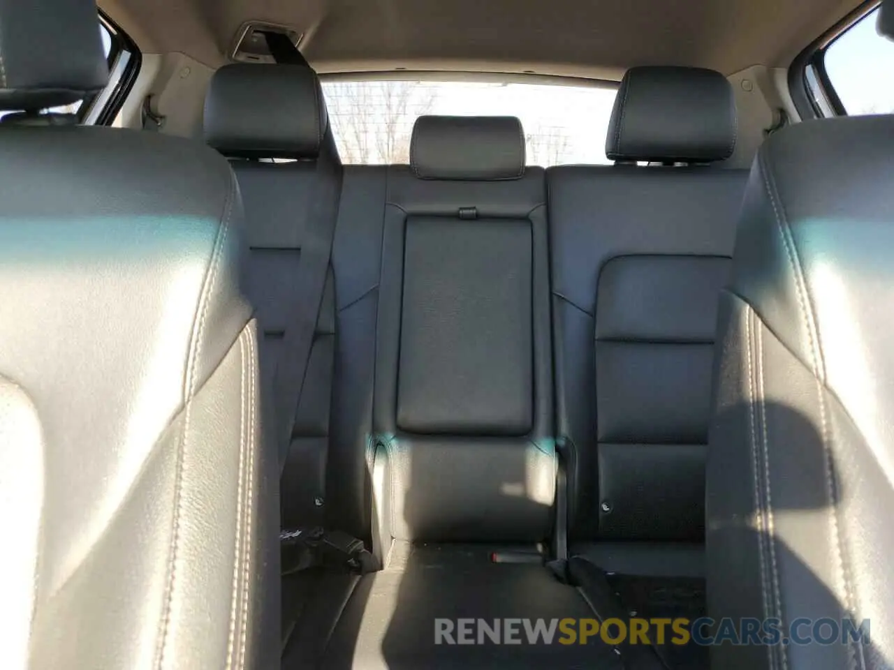 10 fotografías del automóvil dañado KNDPNCAC7L7686396 KIA SPORTAGE 2020