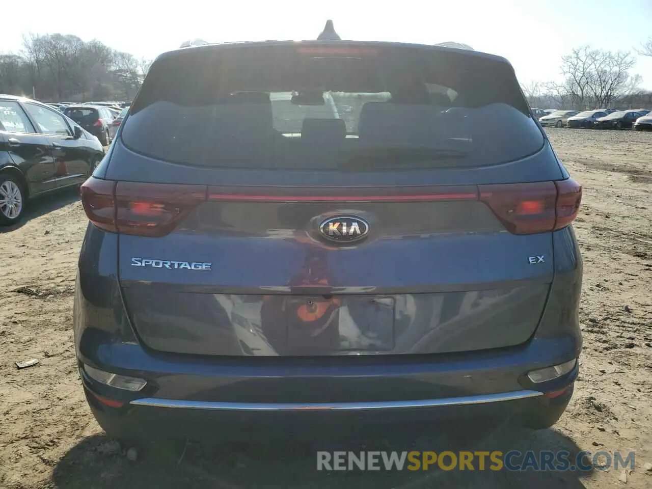 6 fotografías del automóvil dañado KNDPNCAC7L7686396 KIA SPORTAGE 2020