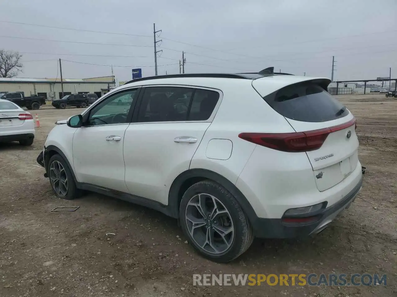 2 fotografías del automóvil dañado KNDPR3A63L7825342 KIA SPORTAGE 2020