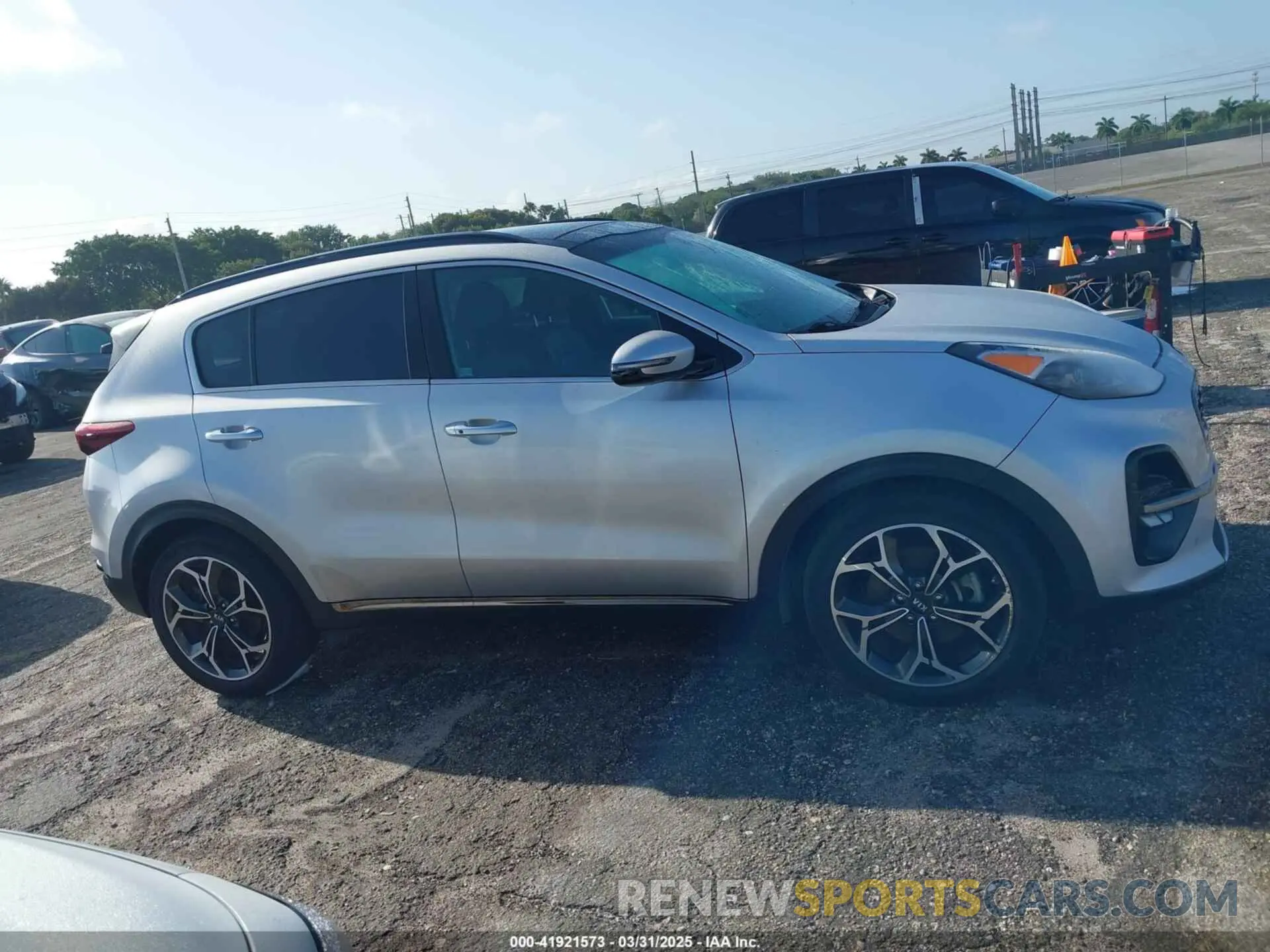 13 fotografías del automóvil dañado KNDPR3A6XL7799077 KIA SPORTAGE 2020