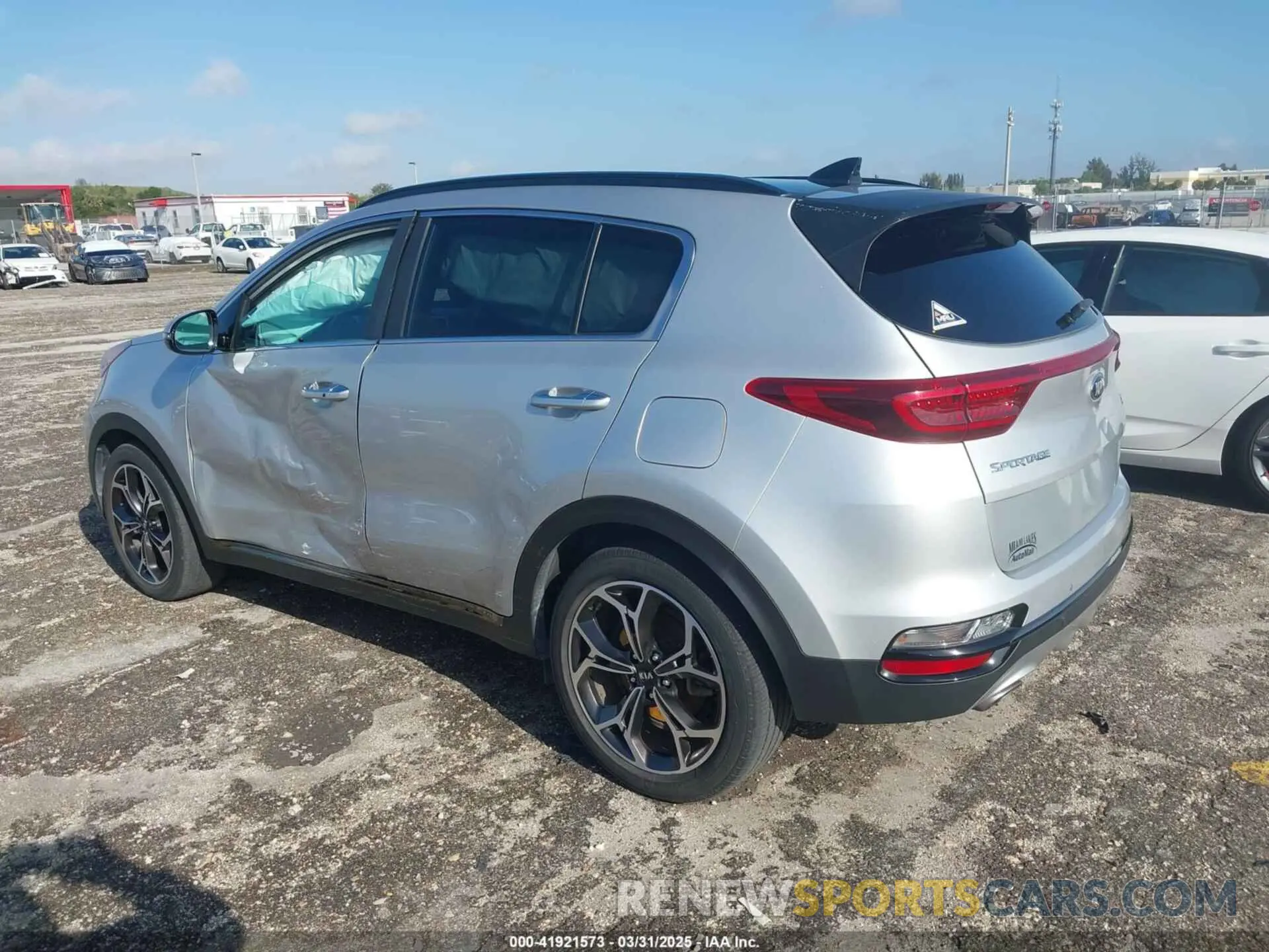 3 fotografías del automóvil dañado KNDPR3A6XL7799077 KIA SPORTAGE 2020