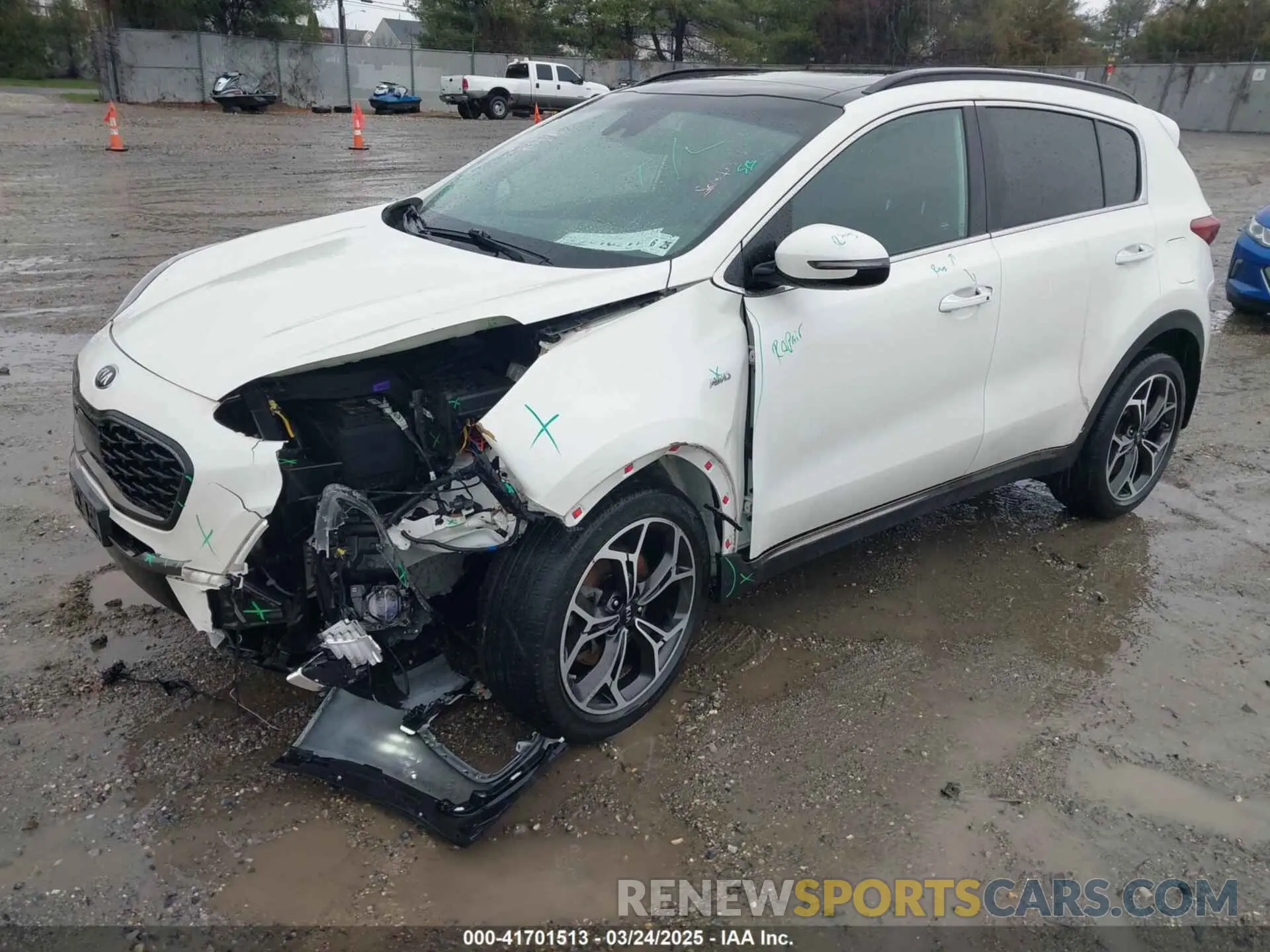 2 fotografías del automóvil dañado KNDPRCA60L7829607 KIA SPORTAGE 2020