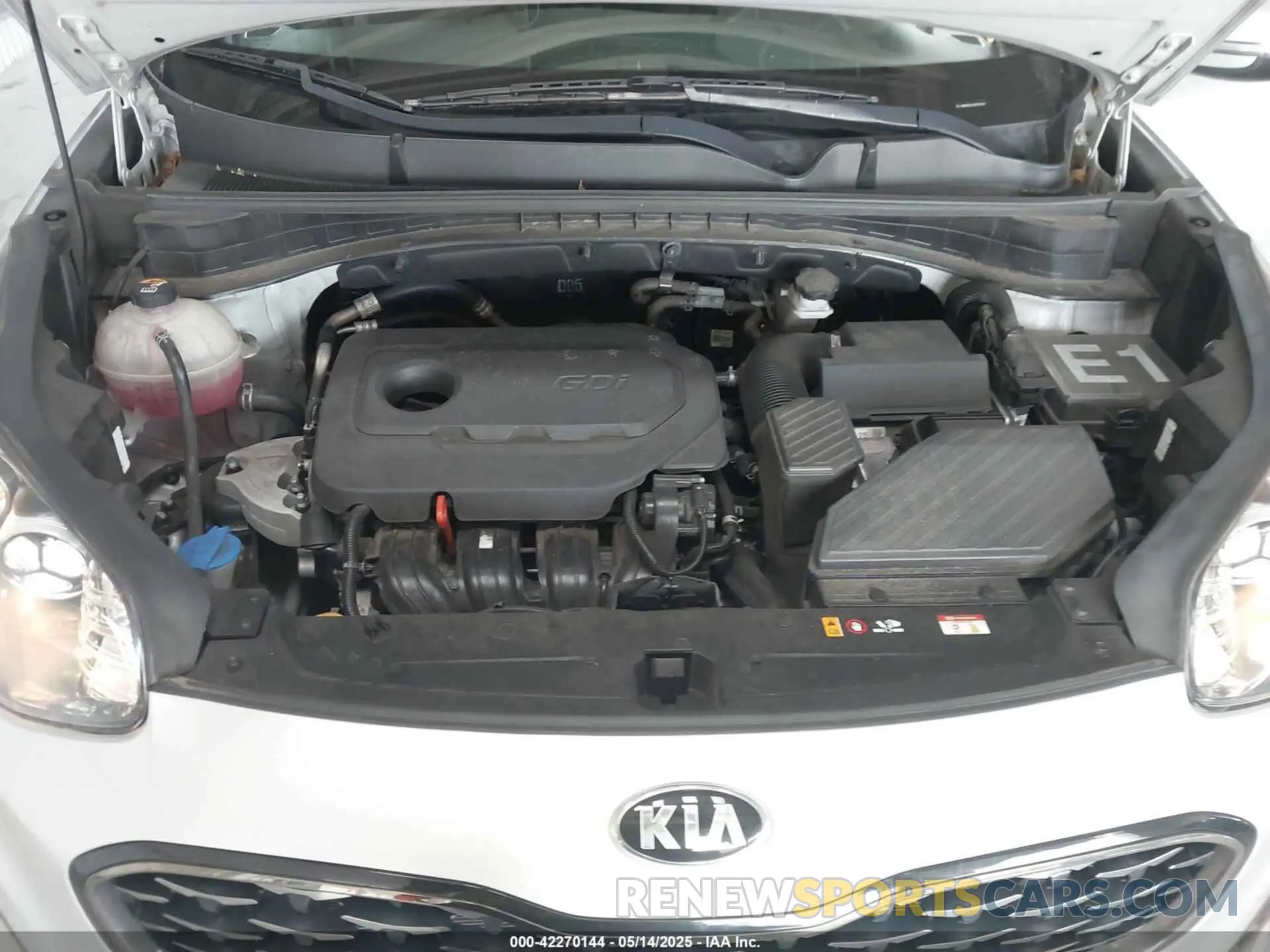 10 fotografías del automóvil dañado KNDP63AC3M7927658 KIA SPORTAGE 2021
