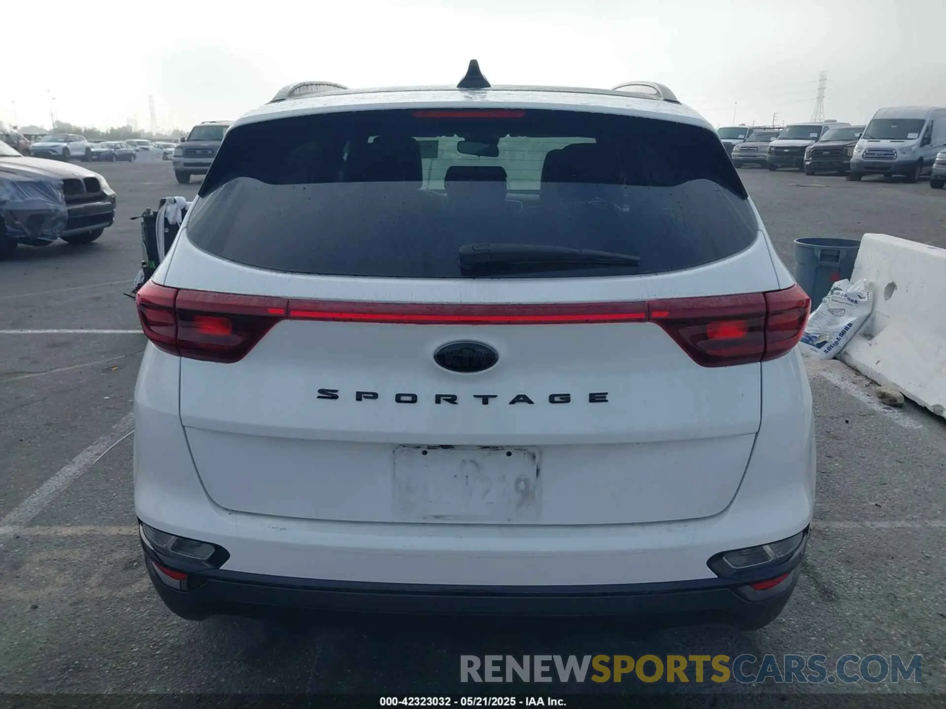 15 fotografías del automóvil dañado KNDP63AC9M7891166 KIA SPORTAGE 2021