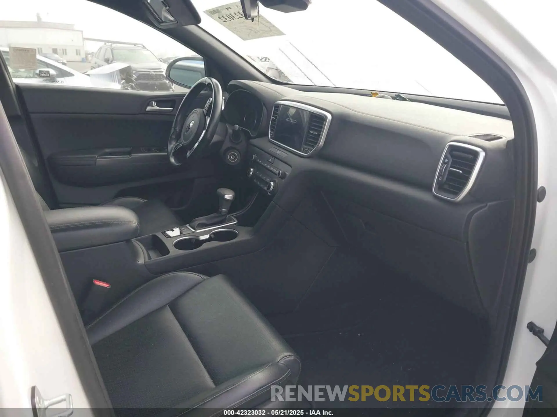 5 fotografías del automóvil dañado KNDP63AC9M7891166 KIA SPORTAGE 2021