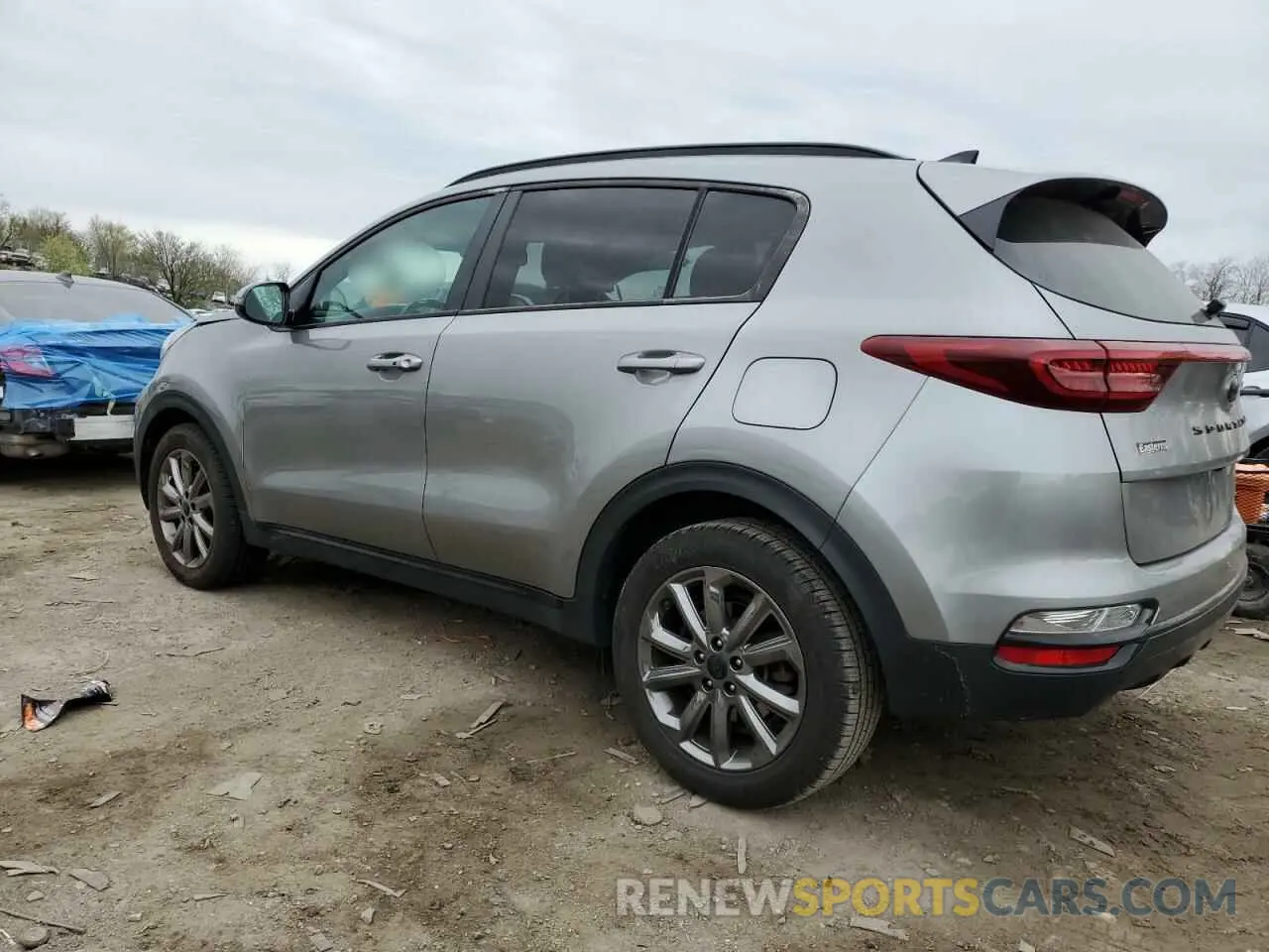 2 fotografías del automóvil dañado KNDP6CAC5M7897370 KIA SPORTAGE 2021