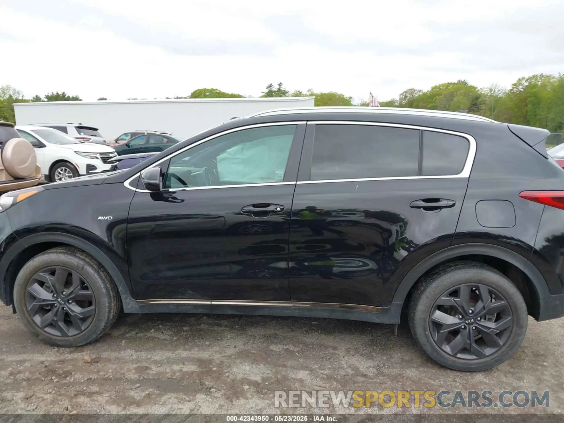 14 fotografías del automóvil dañado KNDP6CAC6M7897040 KIA SPORTAGE 2021