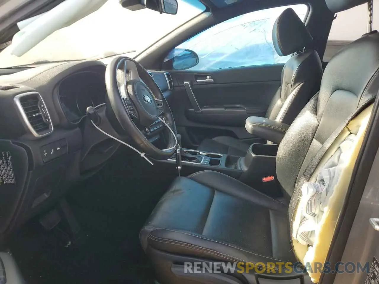 7 fotografías del automóvil dañado KNDP6CAC7M7888945 KIA SPORTAGE 2021