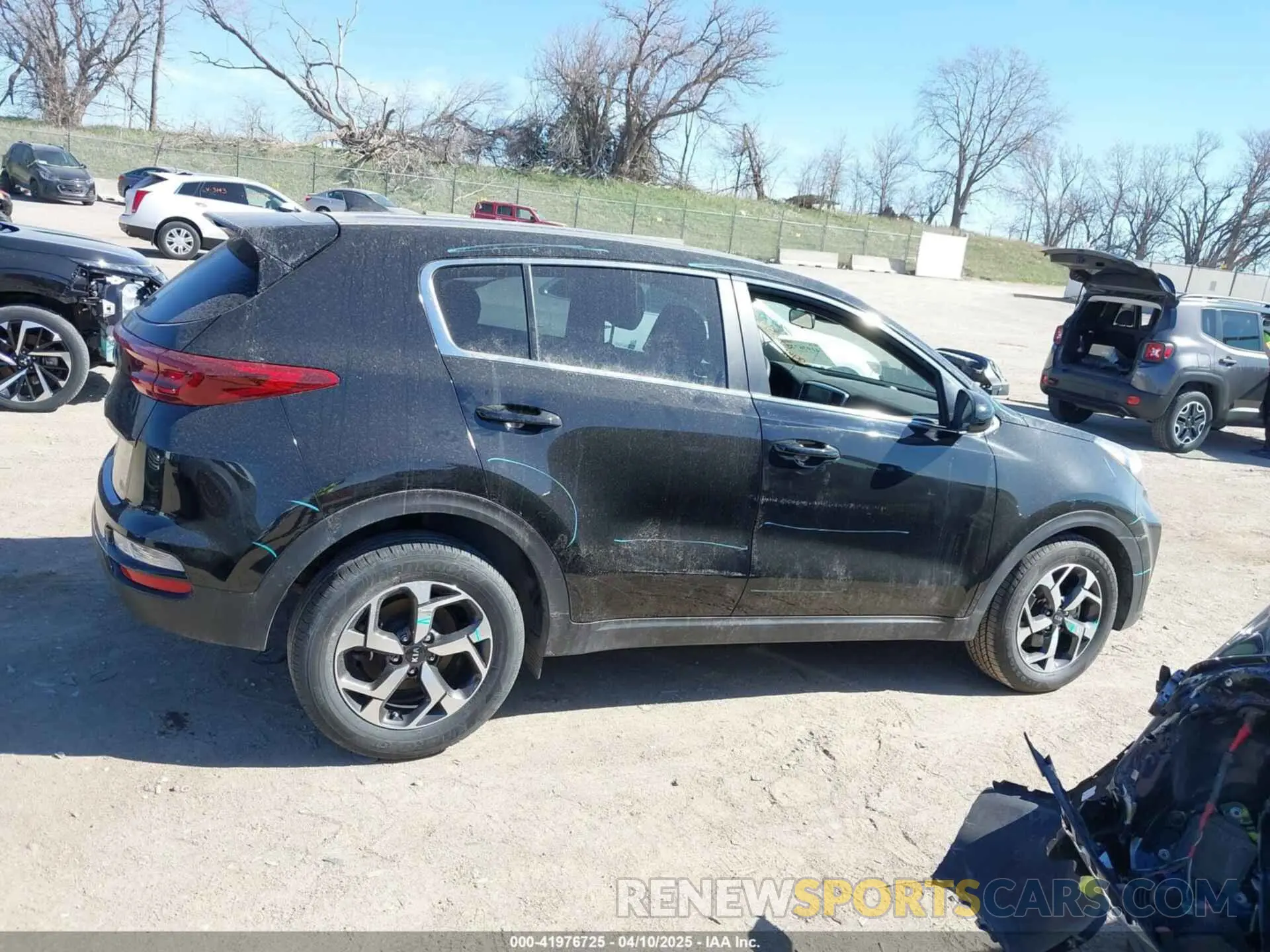 14 fotografías del automóvil dañado KNDPM3AC0M7854464 KIA SPORTAGE 2021