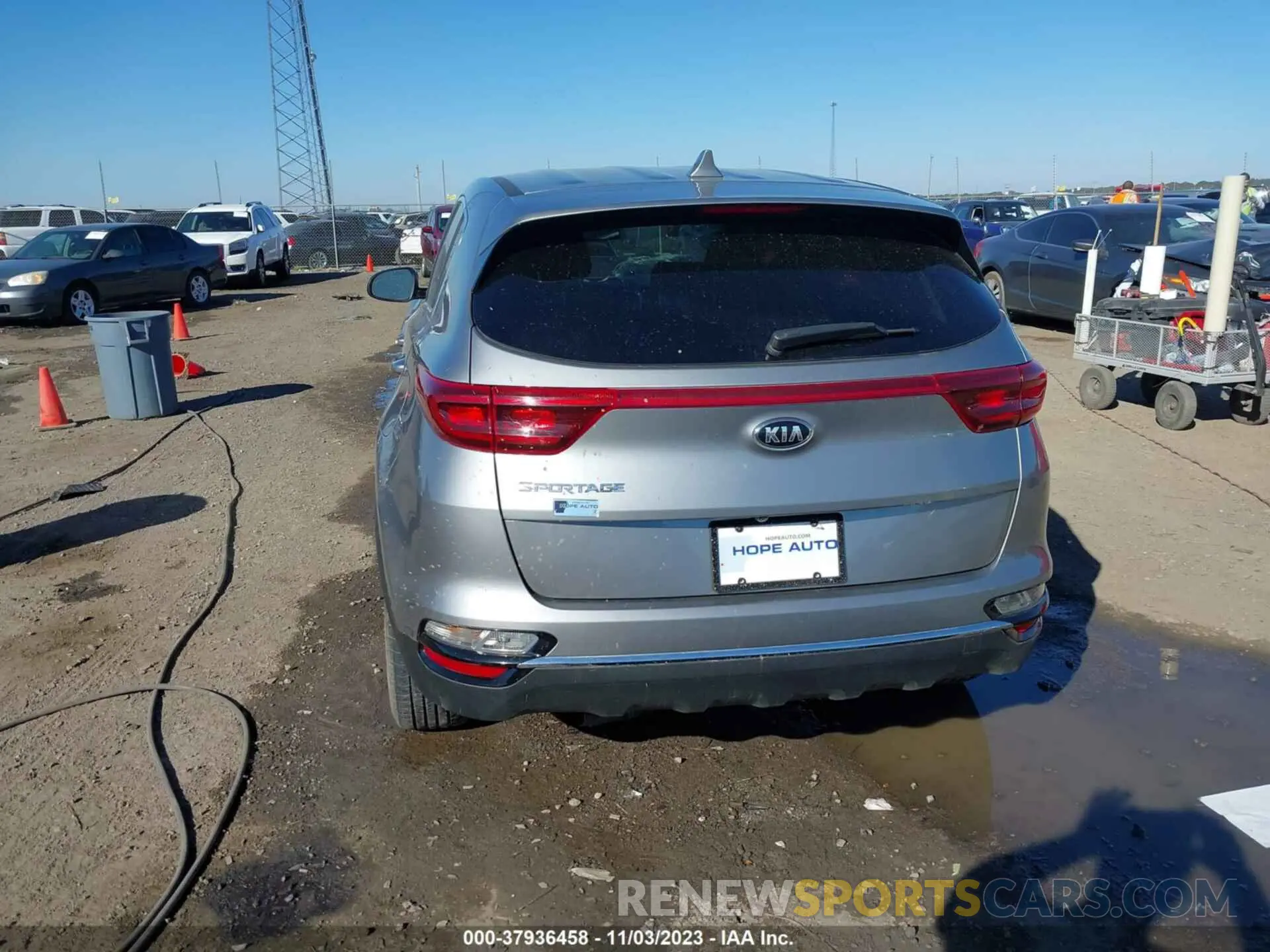 16 fotografías del automóvil dañado KNDPM3AC0M7864234 KIA SPORTAGE 2021