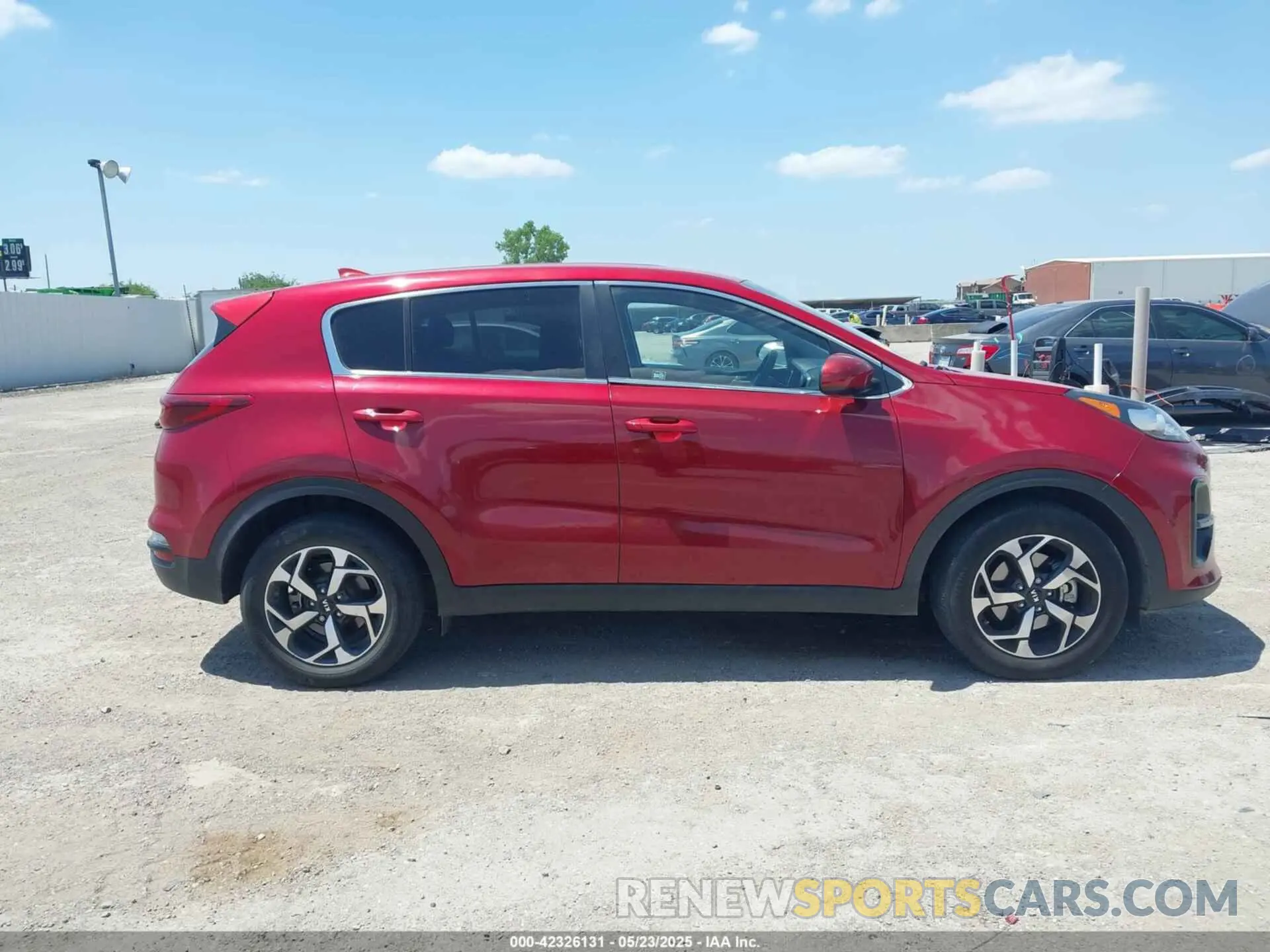 13 fotografías del automóvil dañado KNDPM3AC1M7873721 KIA SPORTAGE 2021