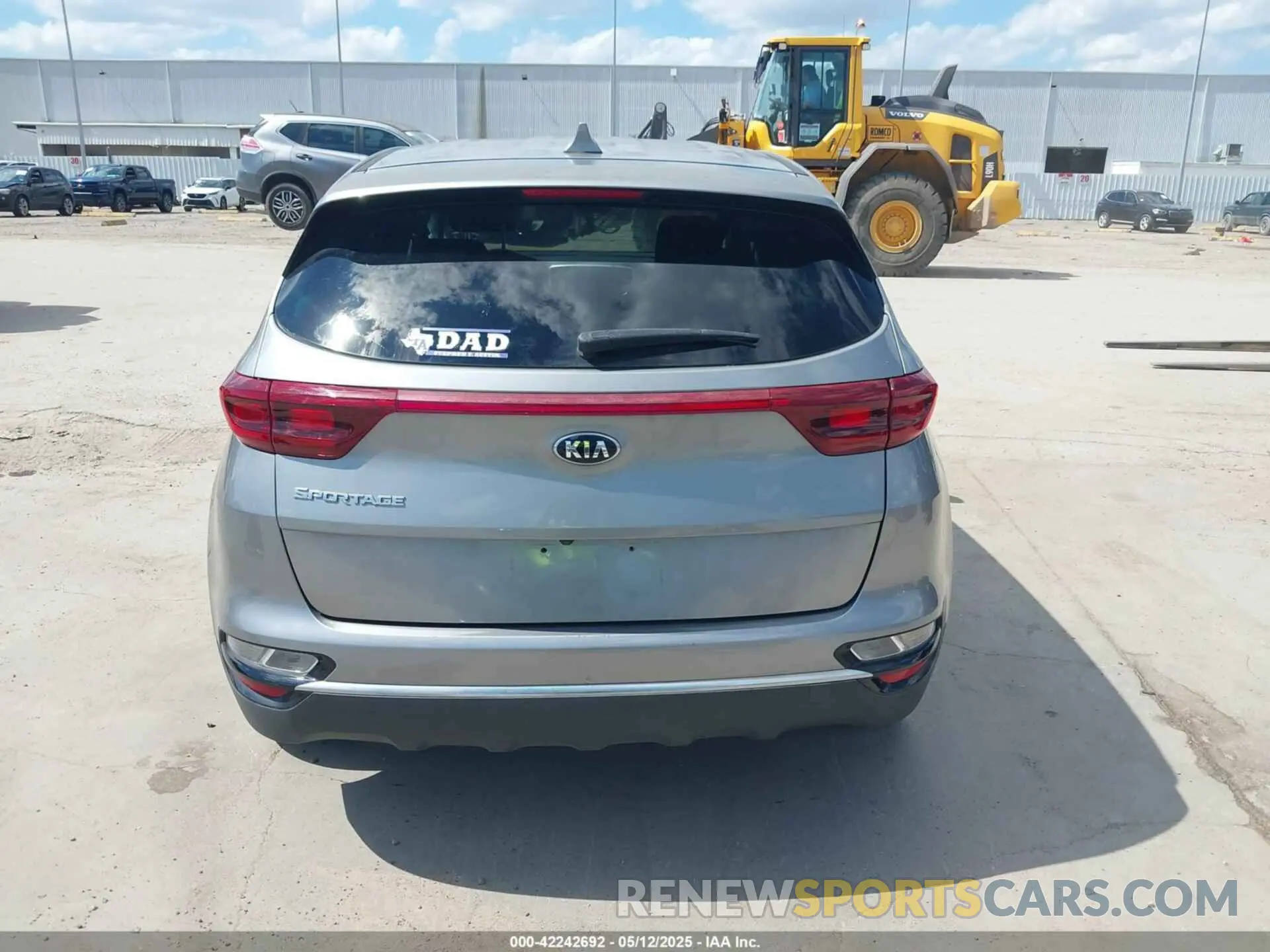 16 fotografías del automóvil dañado KNDPM3AC3M7842843 KIA SPORTAGE 2021