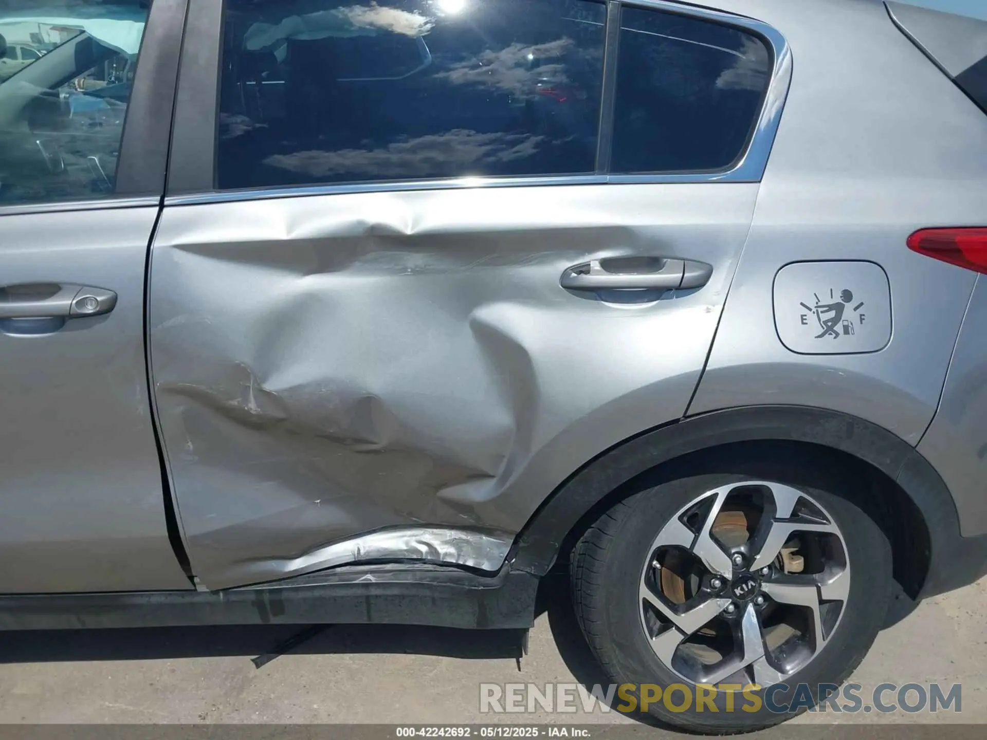 6 fotografías del automóvil dañado KNDPM3AC3M7842843 KIA SPORTAGE 2021