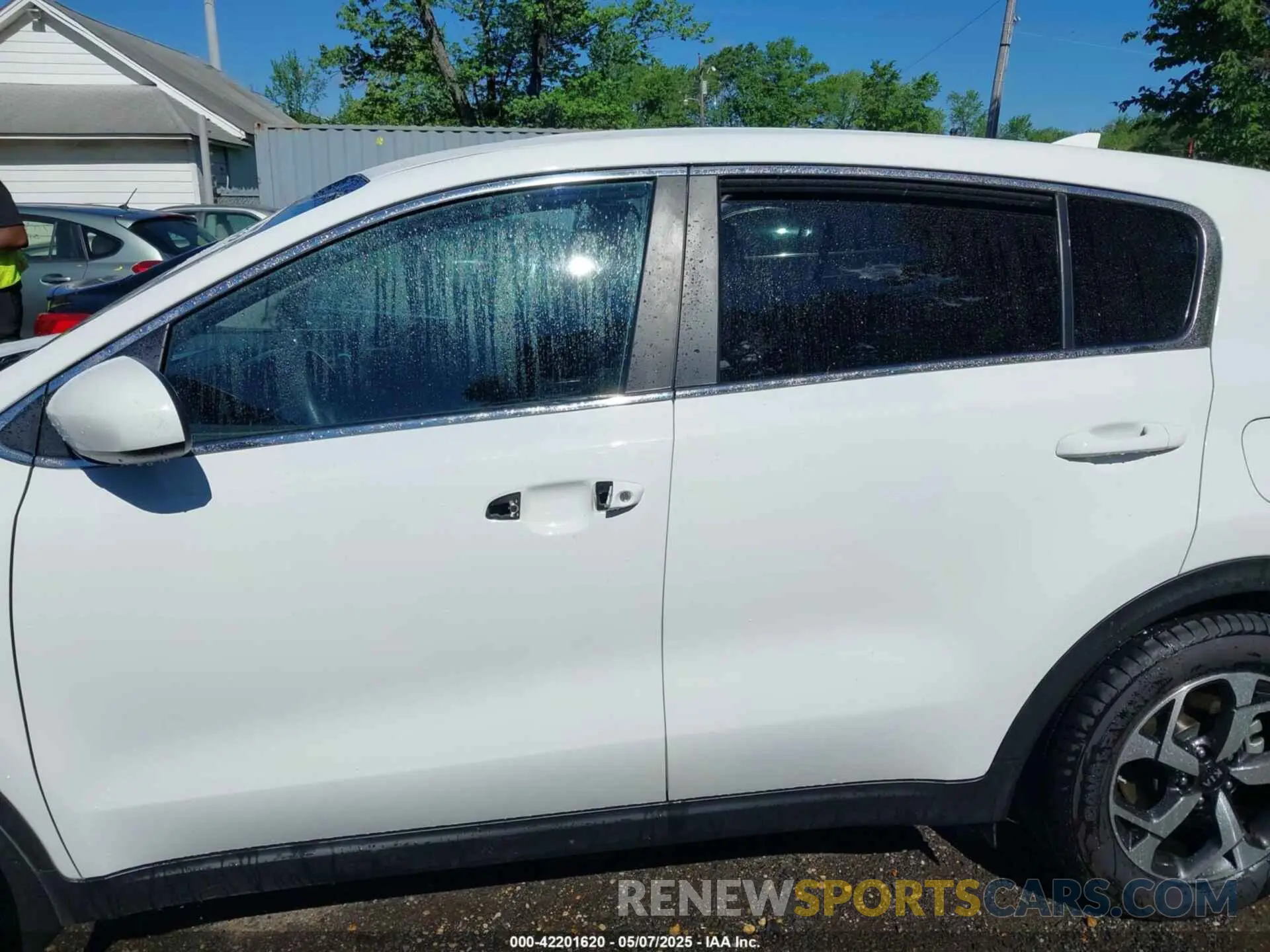13 fotografías del automóvil dañado KNDPM3AC3M7845709 KIA SPORTAGE 2021