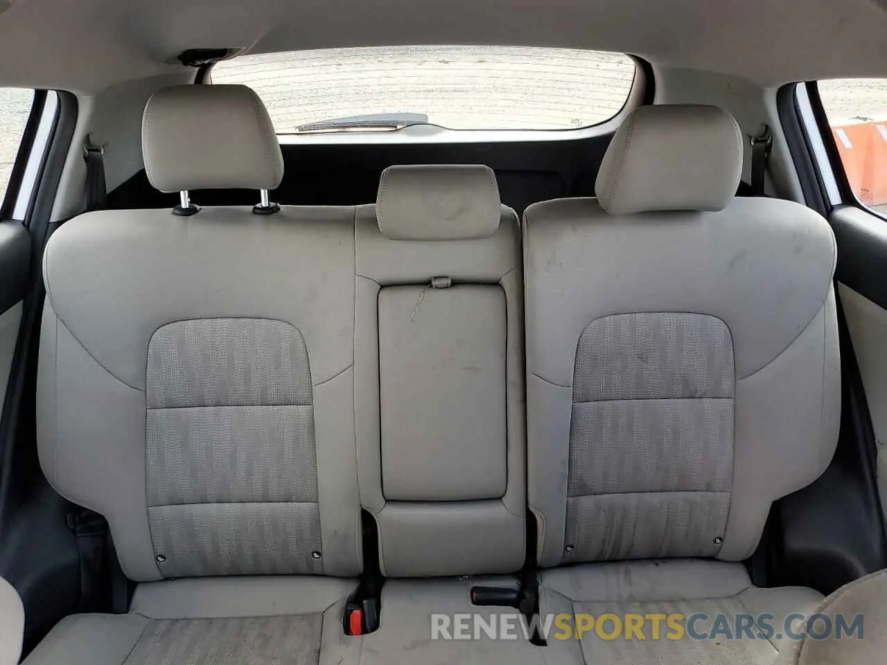 10 fotografías del automóvil dañado KNDPM3AC3M7863045 KIA SPORTAGE 2021