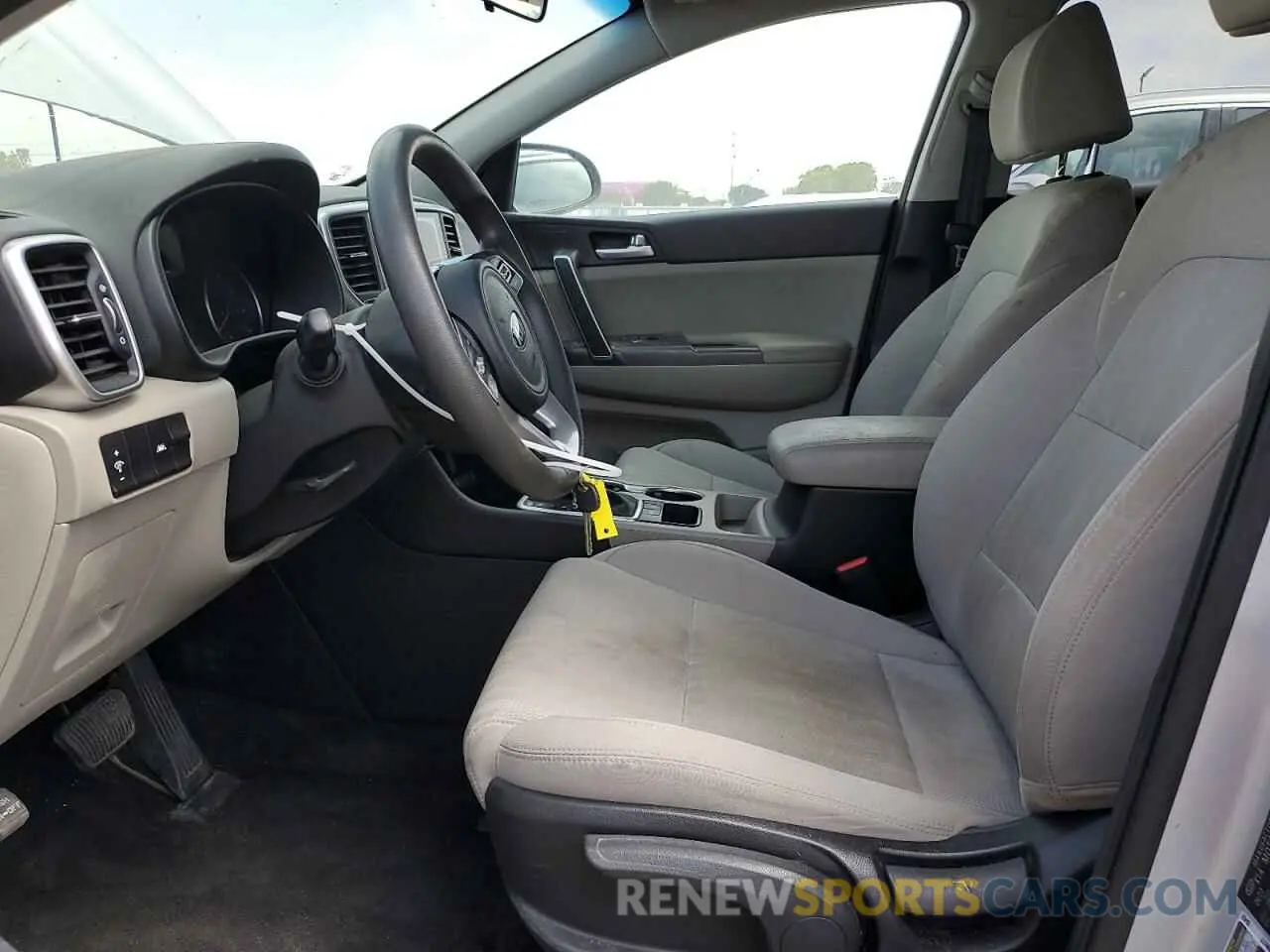 7 fotografías del automóvil dañado KNDPM3AC3M7863045 KIA SPORTAGE 2021
