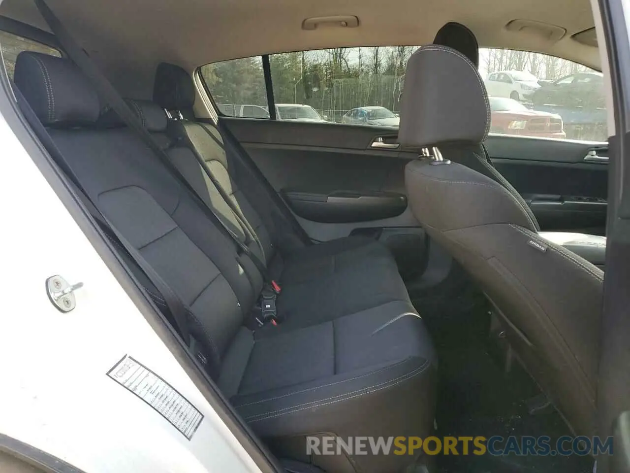 11 fotografías del automóvil dañado KNDPM3AC3M7936852 KIA SPORTAGE 2021