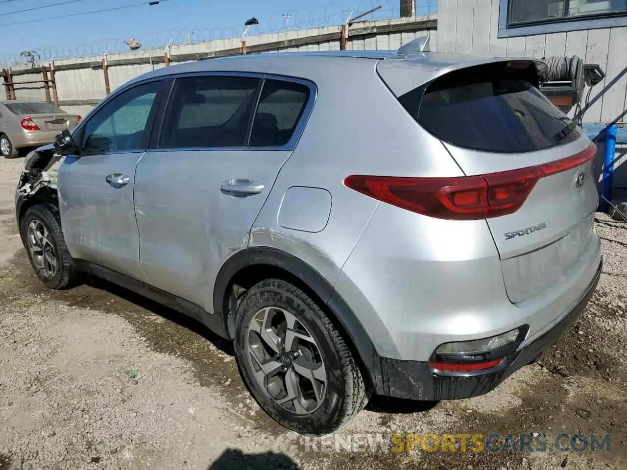 2 fotografías del automóvil dañado KNDPM3AC5M7915467 KIA SPORTAGE 2021