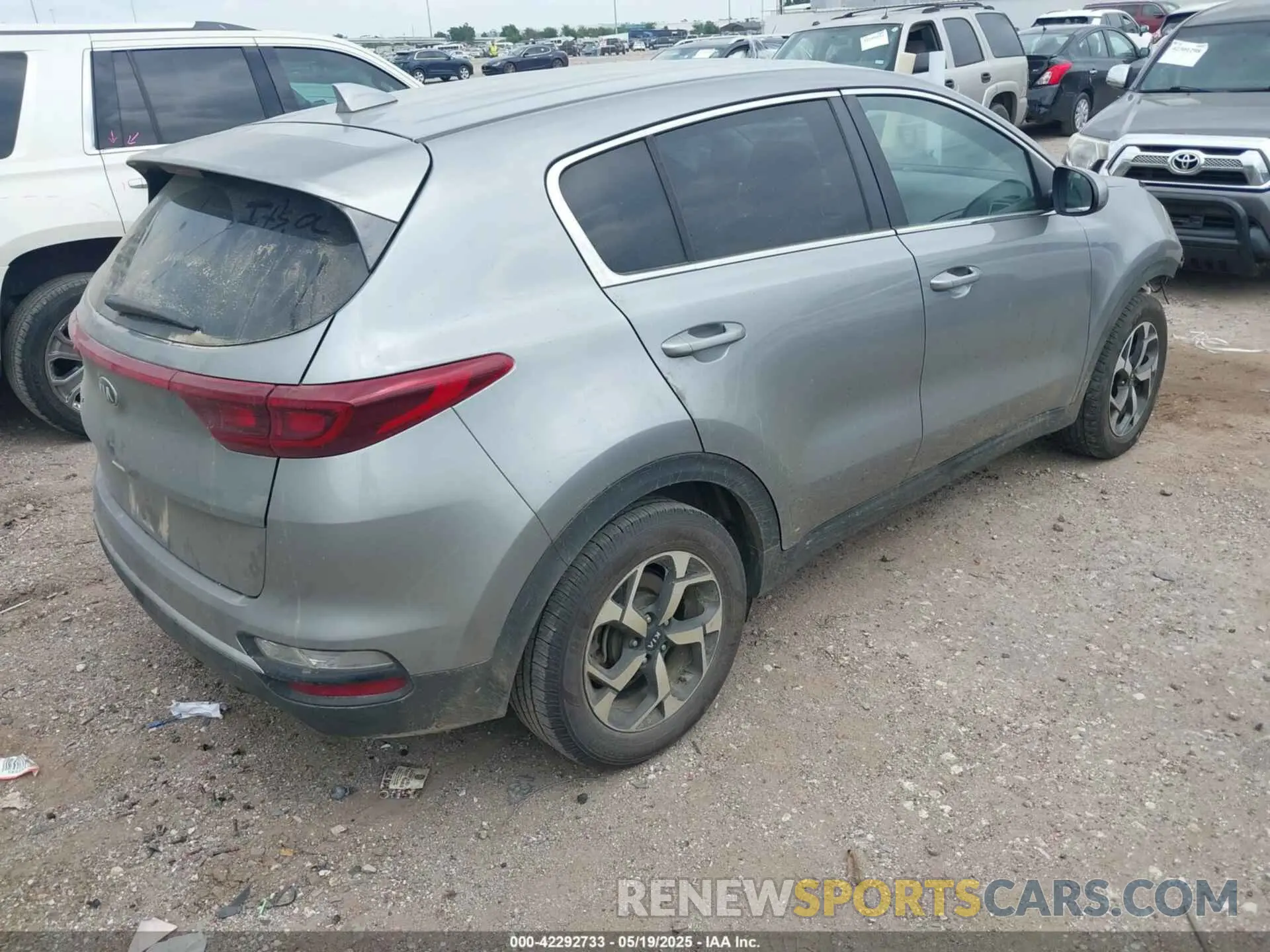 4 fotografías del automóvil dañado KNDPM3AC6M7889283 KIA SPORTAGE 2021