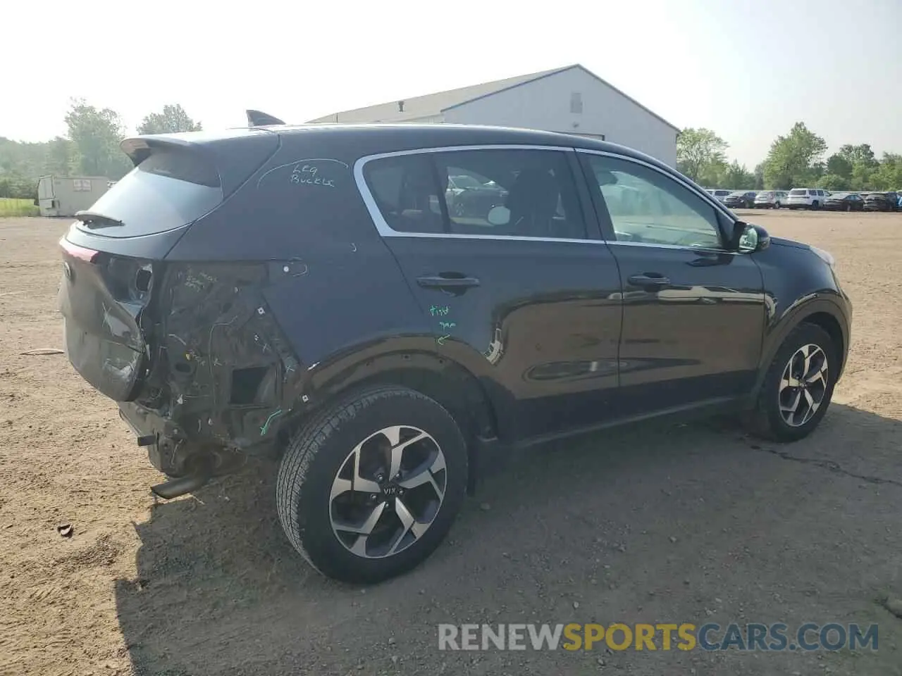3 fotografías del automóvil dañado KNDPM3AC6M7901335 KIA SPORTAGE 2021