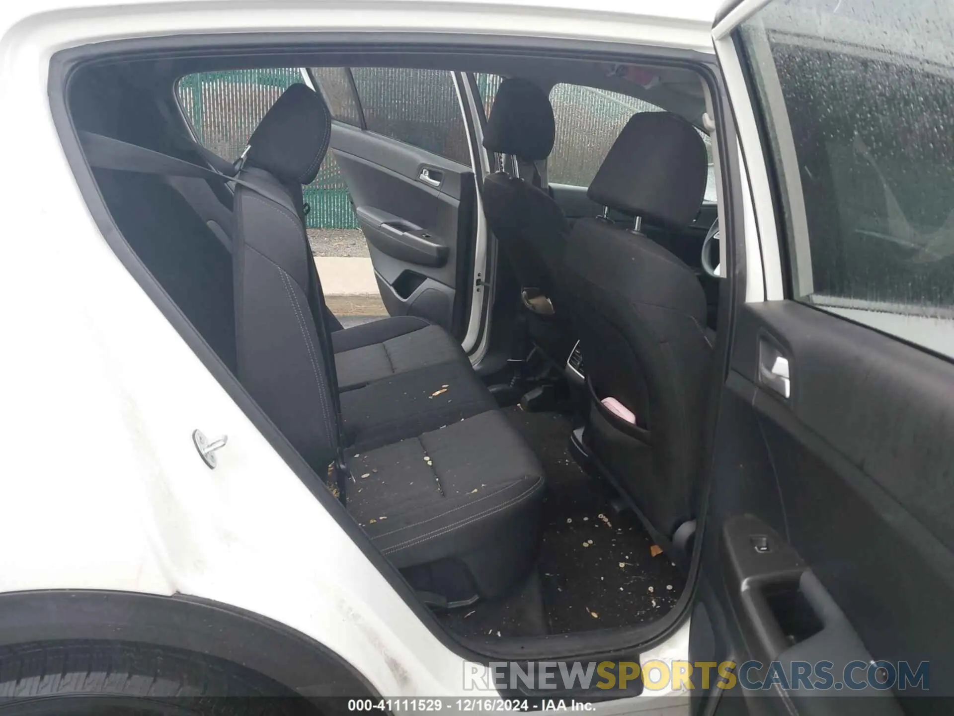 8 fotografías del automóvil dañado KNDPM3AC6M7930687 KIA SPORTAGE 2021