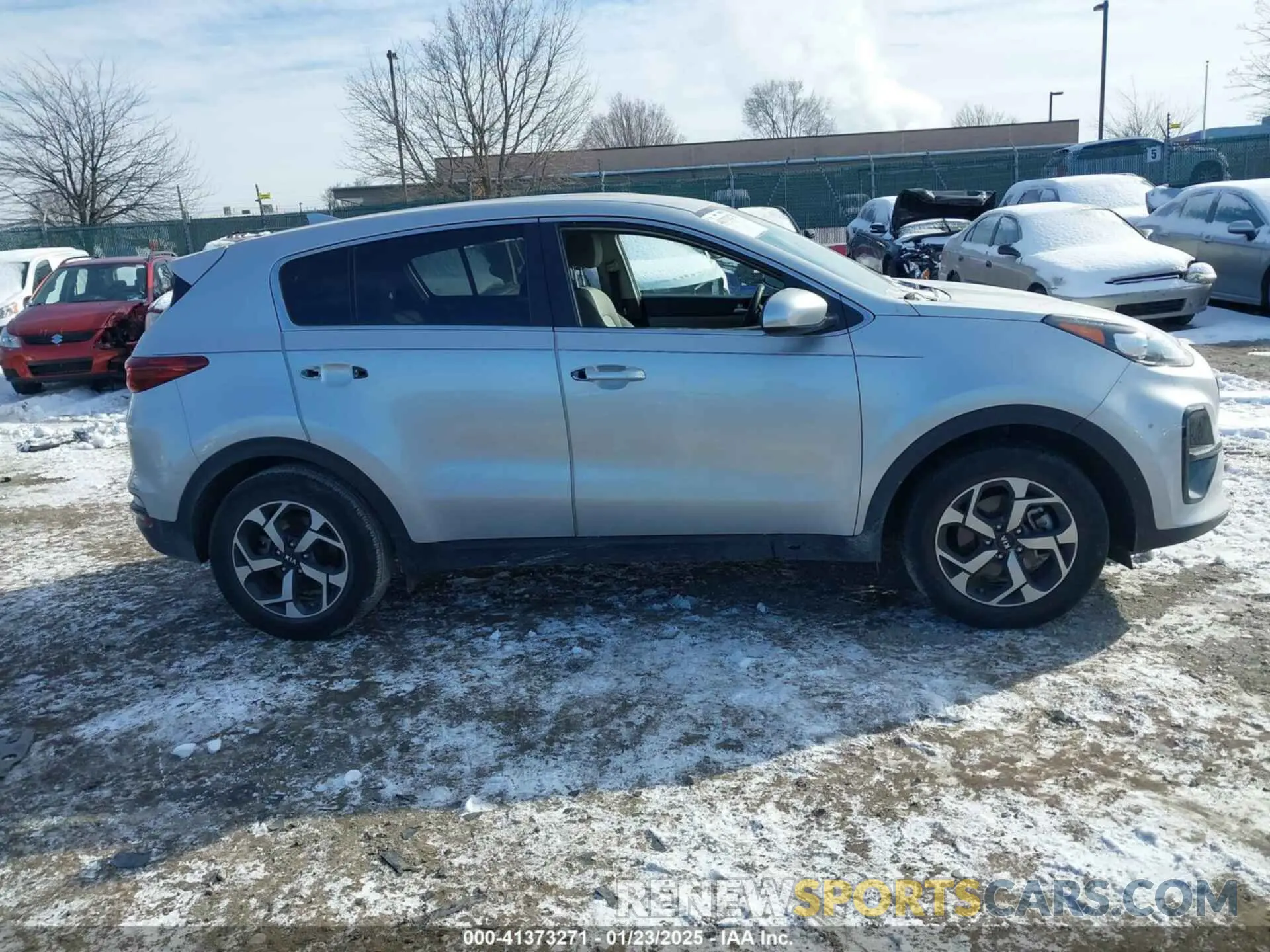12 fotografías del automóvil dañado KNDPM3AC8M7934904 KIA SPORTAGE 2021