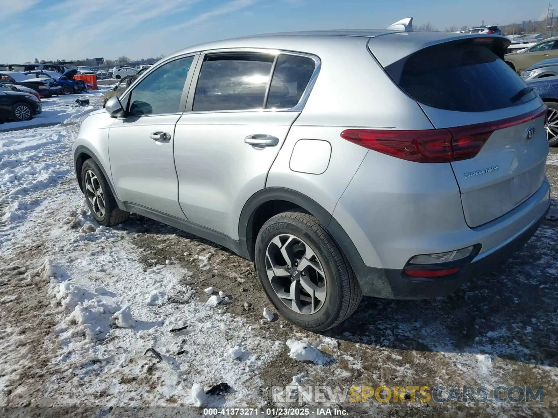 3 fotografías del automóvil dañado KNDPM3AC8M7934904 KIA SPORTAGE 2021