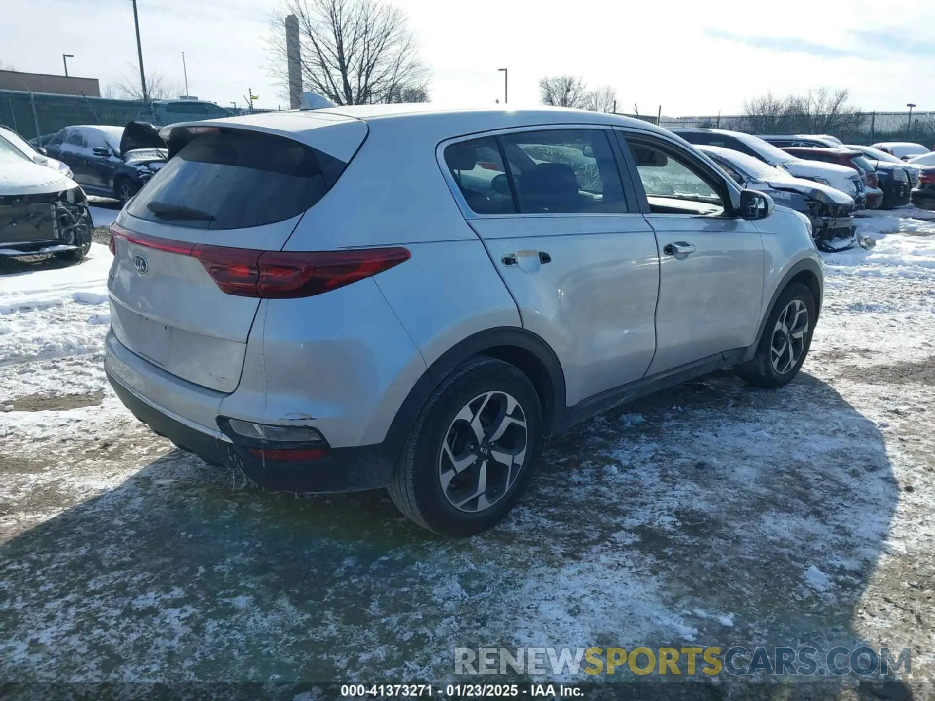 4 fotografías del automóvil dañado KNDPM3AC8M7934904 KIA SPORTAGE 2021