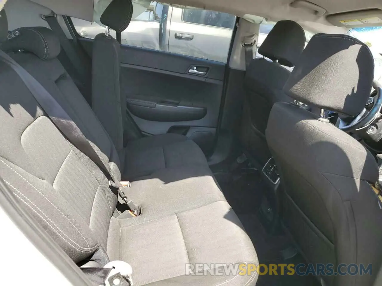 11 fotografías del automóvil dañado KNDPM3AC9M7856150 KIA SPORTAGE 2021