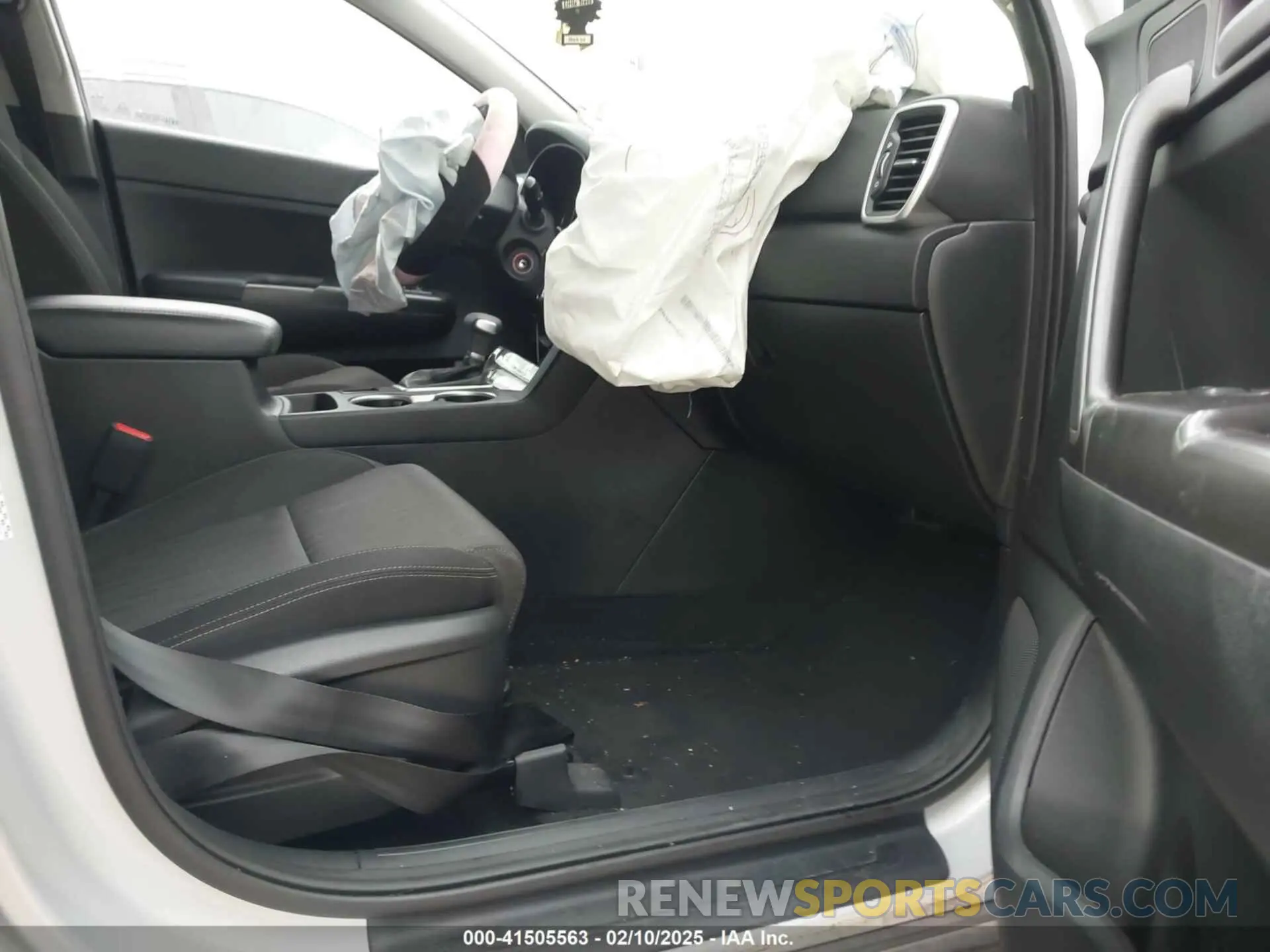 5 fotografías del automóvil dañado KNDPM3AC9M7926293 KIA SPORTAGE 2021
