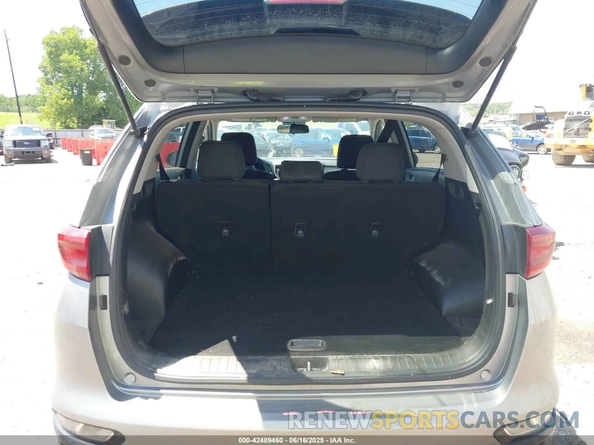 17 fotografías del automóvil dañado KNDPM3ACXM7899752 KIA SPORTAGE 2021