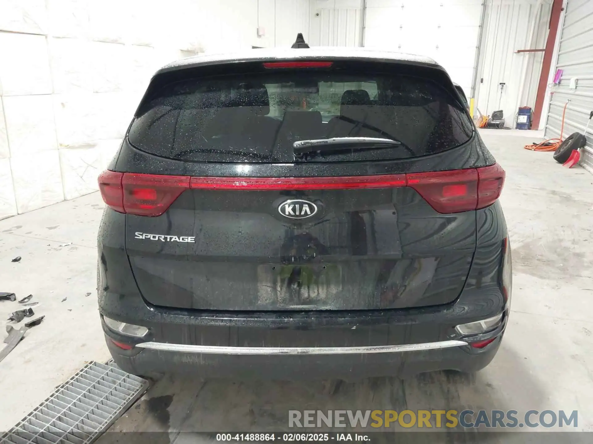 17 fotografías del automóvil dañado KNDPMCAC0M7895368 KIA SPORTAGE 2021