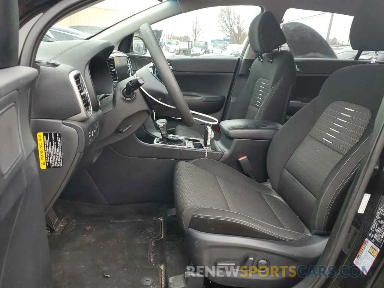 7 fotografías del automóvil dañado KNDPMCAC0M7909785 KIA SPORTAGE 2021