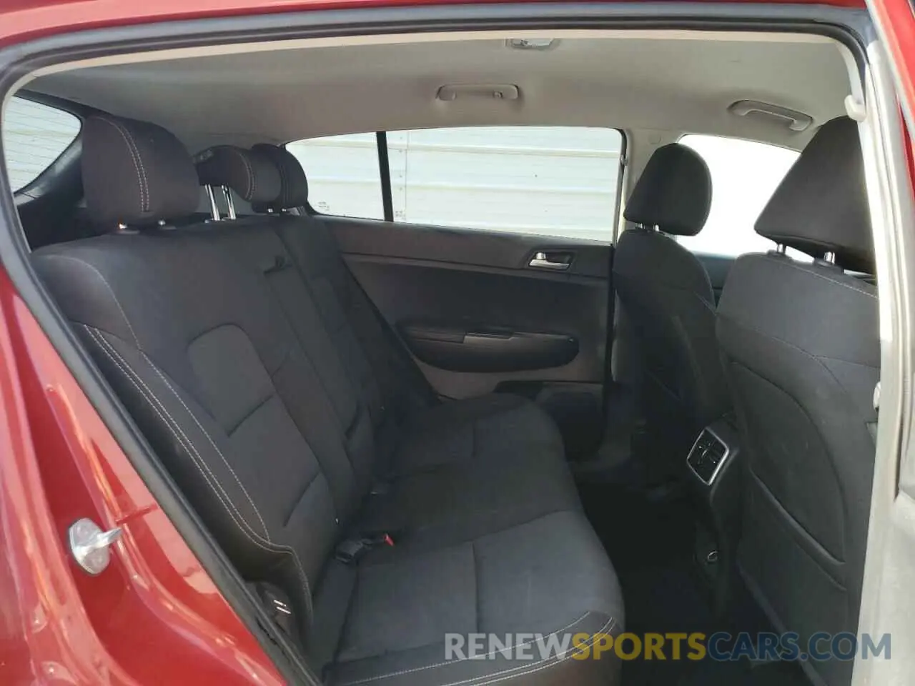 11 fotografías del automóvil dañado KNDPMCAC0M7942897 KIA SPORTAGE 2021