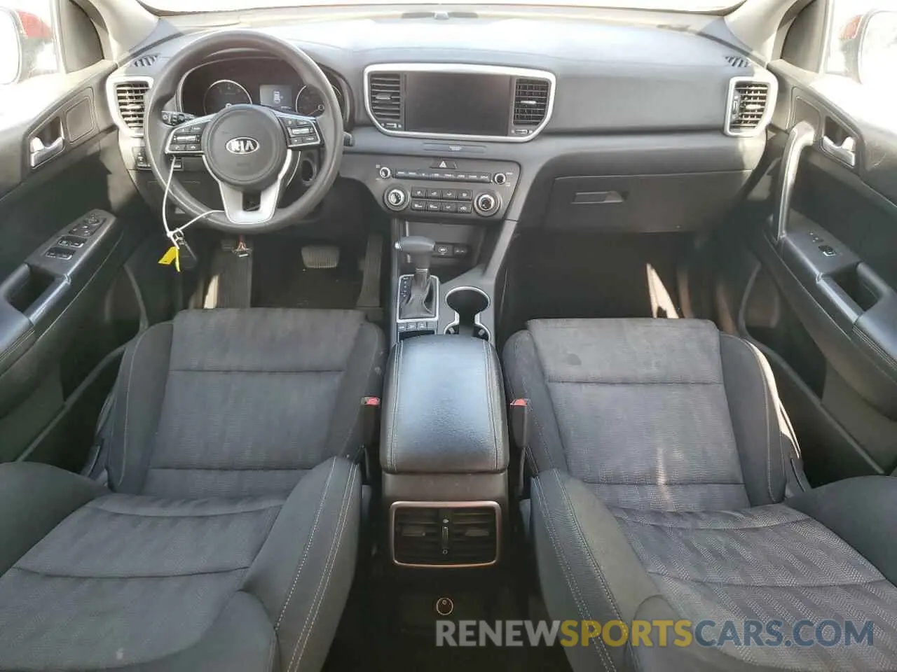 8 fotografías del automóvil dañado KNDPMCAC0M7942897 KIA SPORTAGE 2021