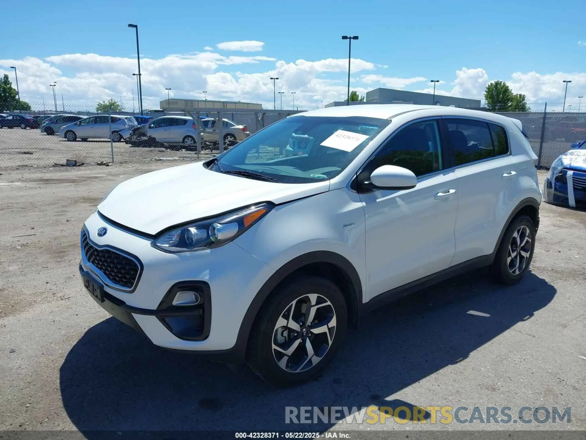 2 fotografías del automóvil dañado KNDPMCAC1M7941791 KIA SPORTAGE 2021