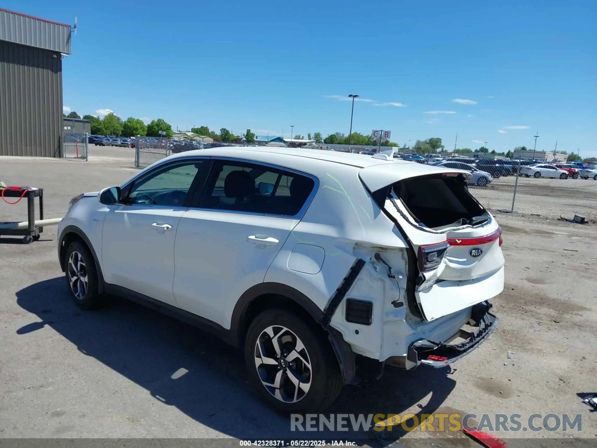 3 fotografías del automóvil dañado KNDPMCAC1M7941791 KIA SPORTAGE 2021