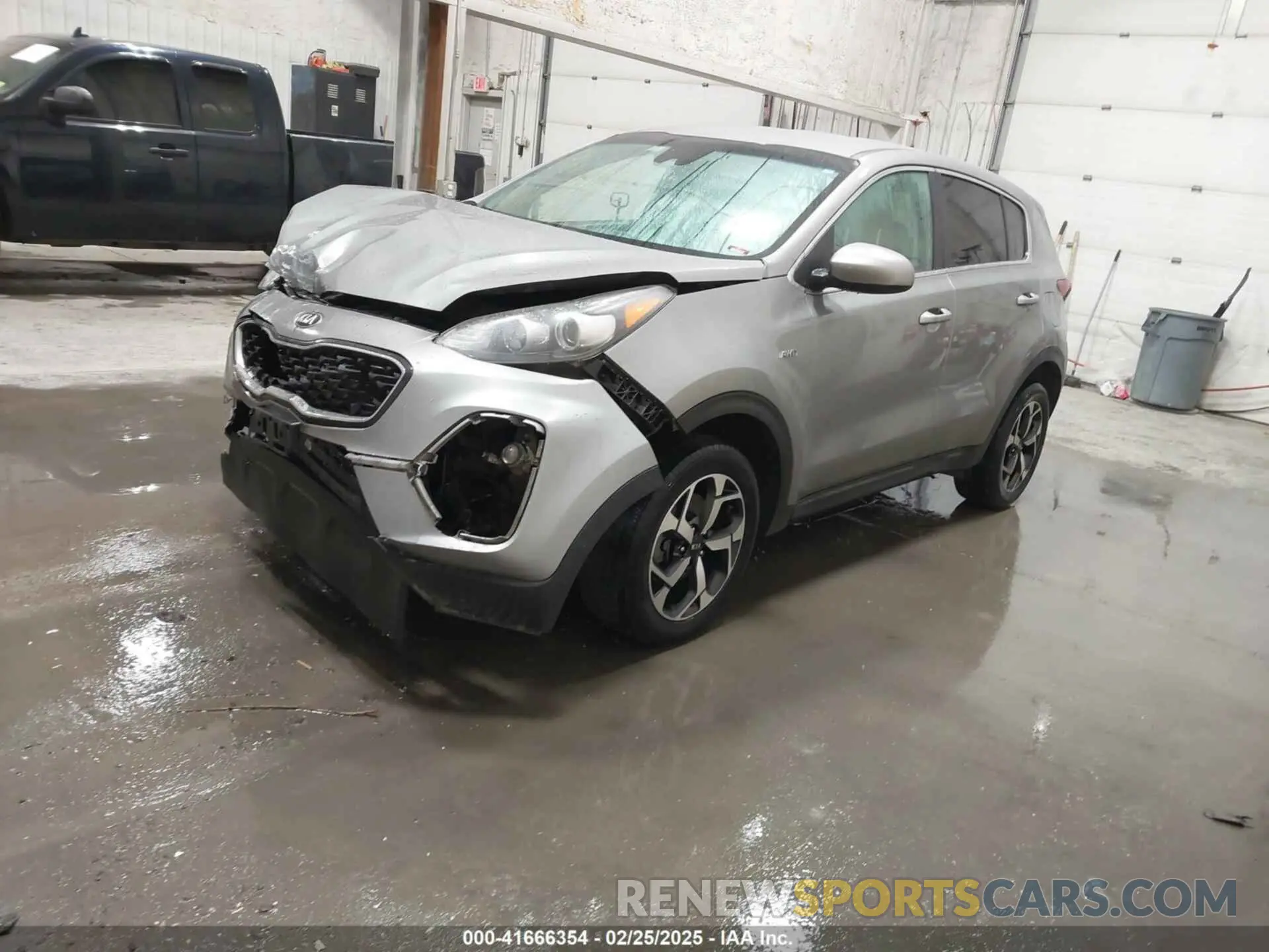 2 fotografías del automóvil dañado KNDPMCAC2M7886638 KIA SPORTAGE 2021