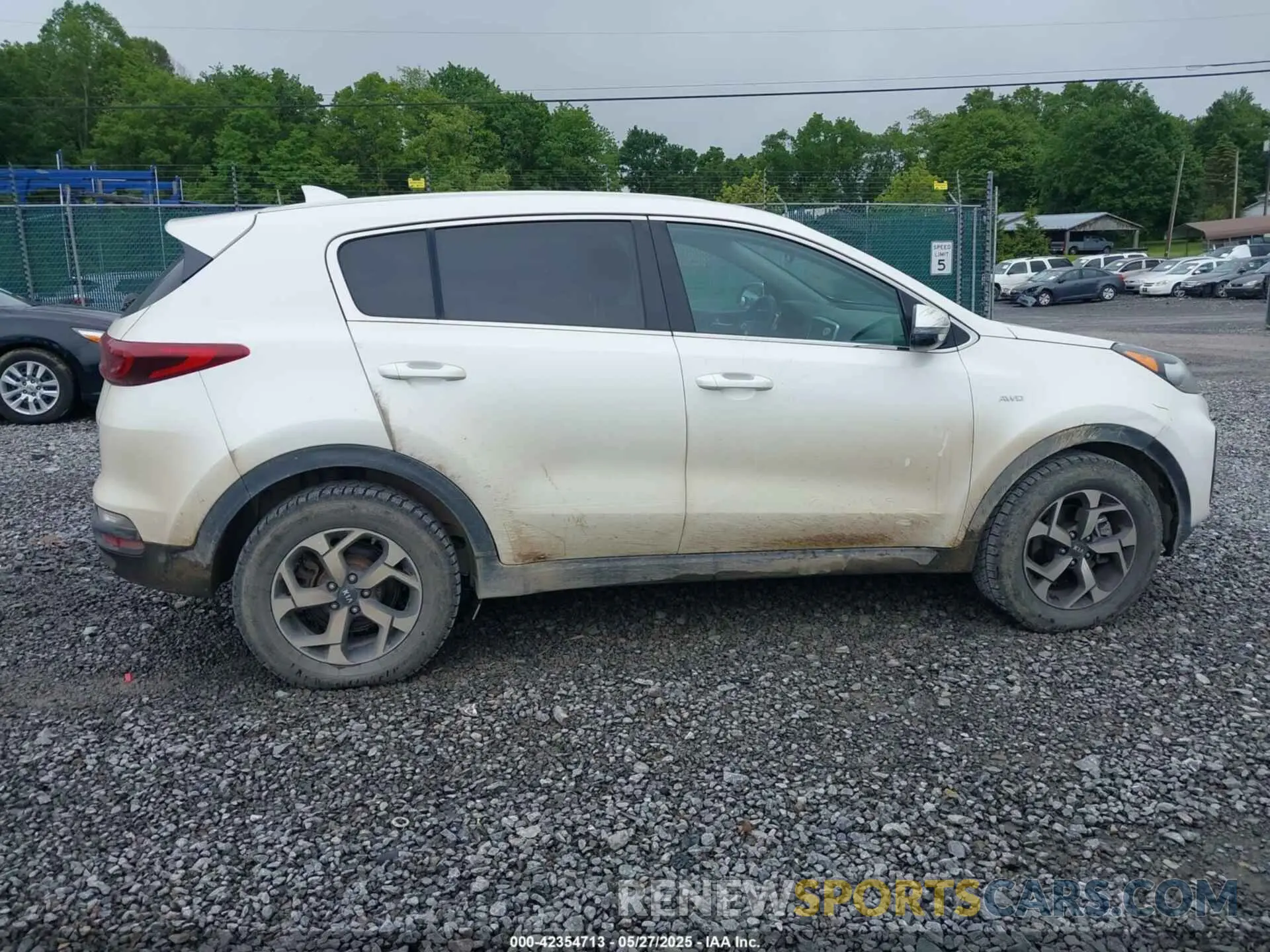 13 fotografías del automóvil dañado KNDPMCAC2M7891550 KIA SPORTAGE 2021