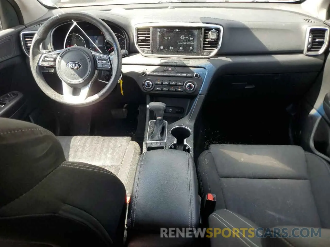 8 fotografías del automóvil dañado KNDPMCAC2M7917032 KIA SPORTAGE 2021
