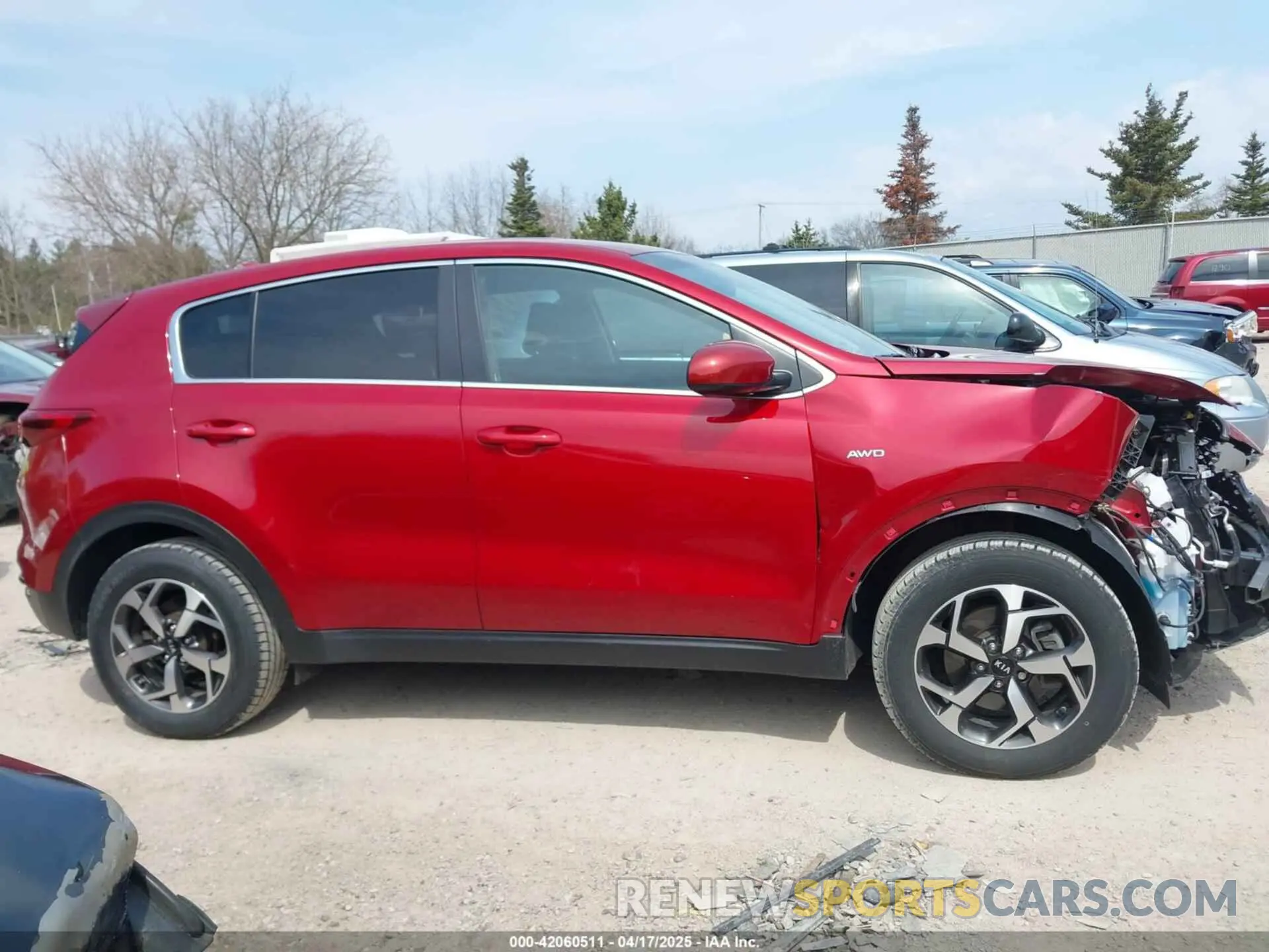13 fotografías del automóvil dañado KNDPMCAC3M7901633 KIA SPORTAGE 2021