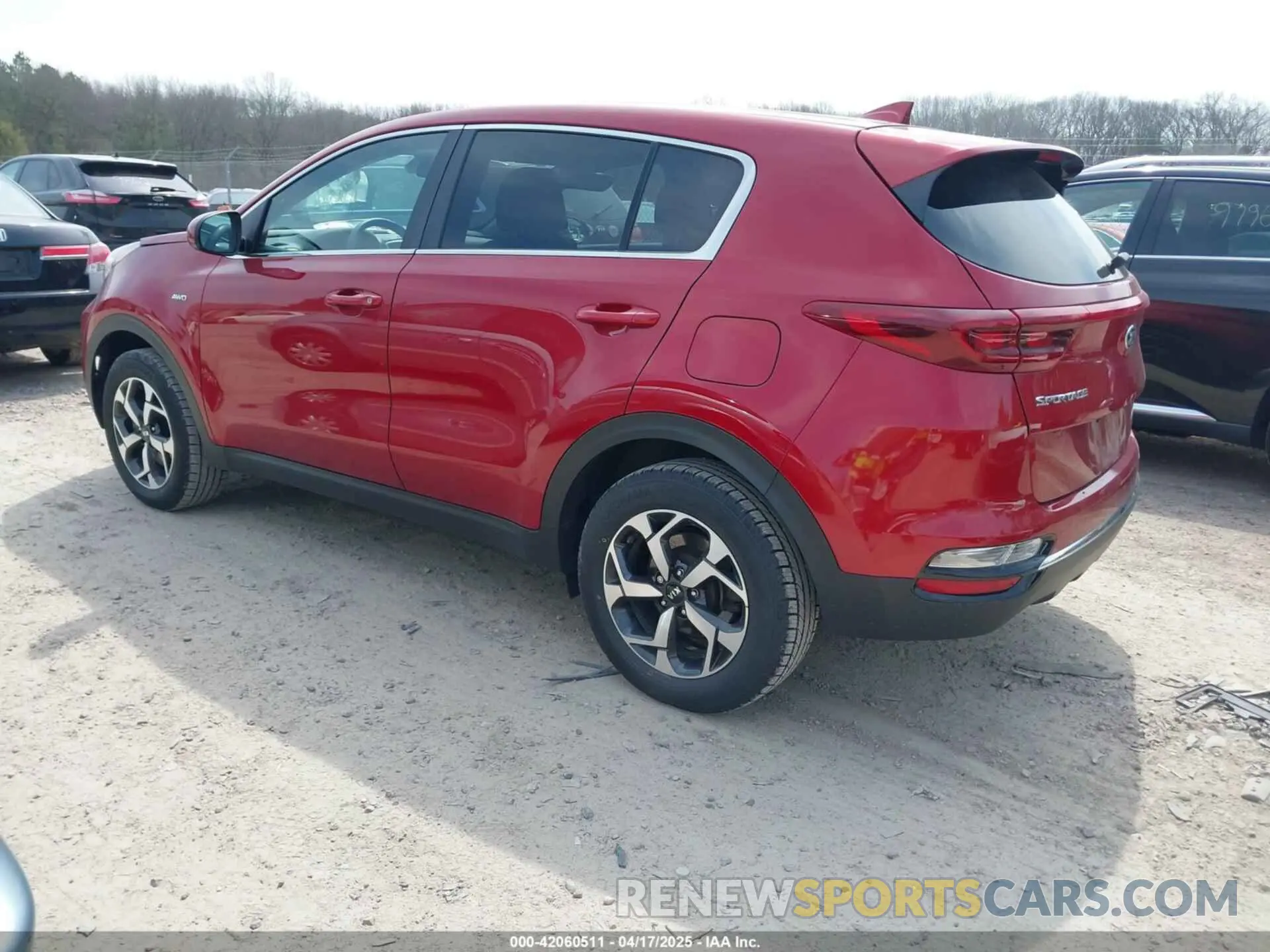 3 fotografías del automóvil dañado KNDPMCAC3M7901633 KIA SPORTAGE 2021